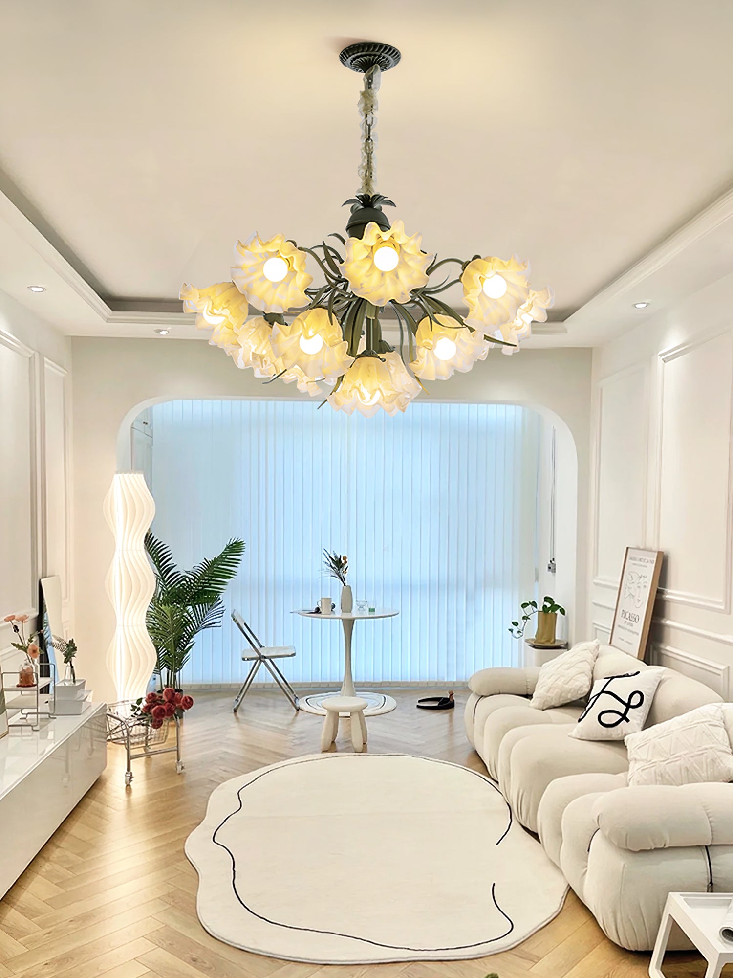 Tole Chandelier - Lumpaz