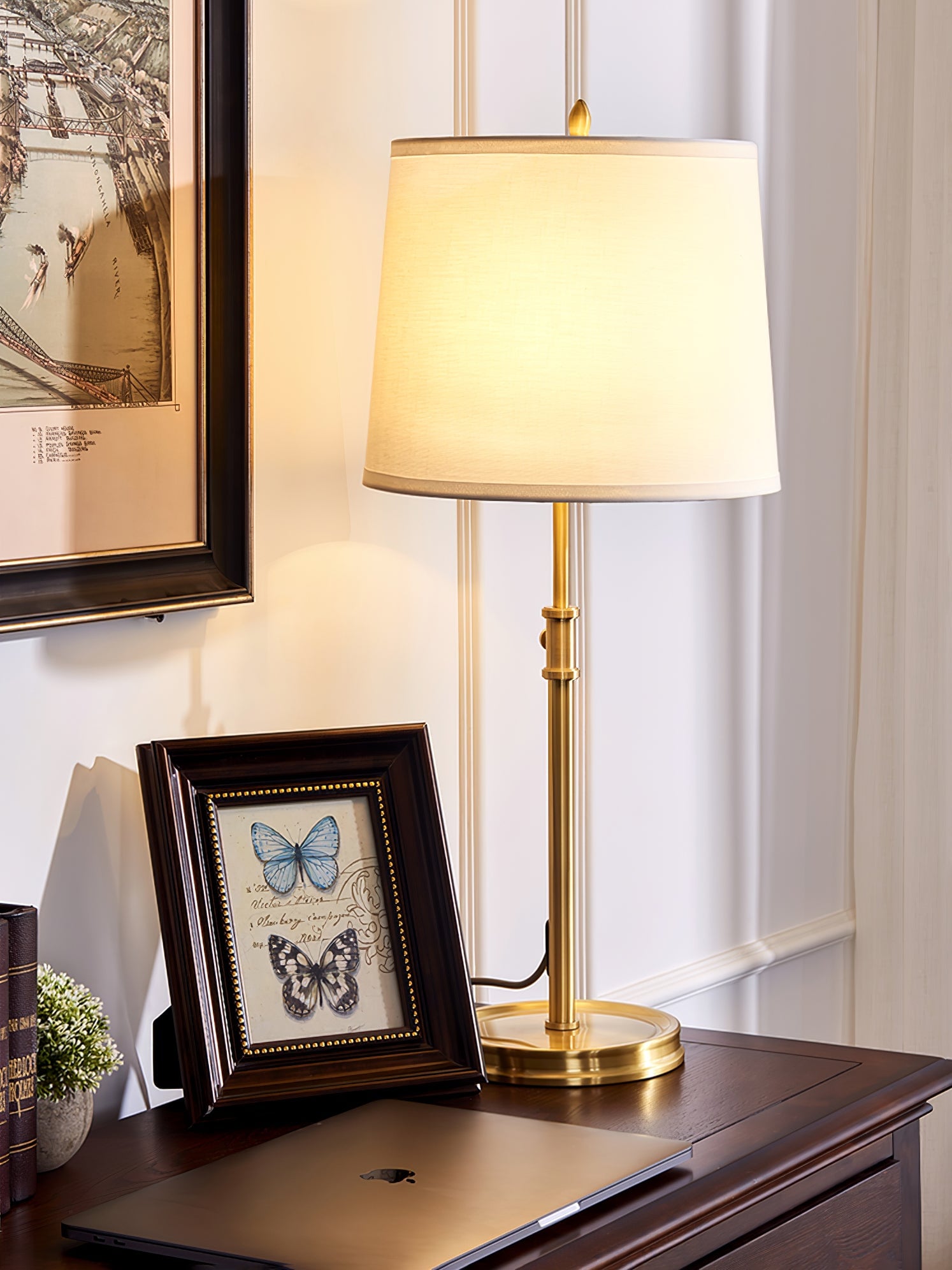 Bryant Table Lamp - Lumpaz