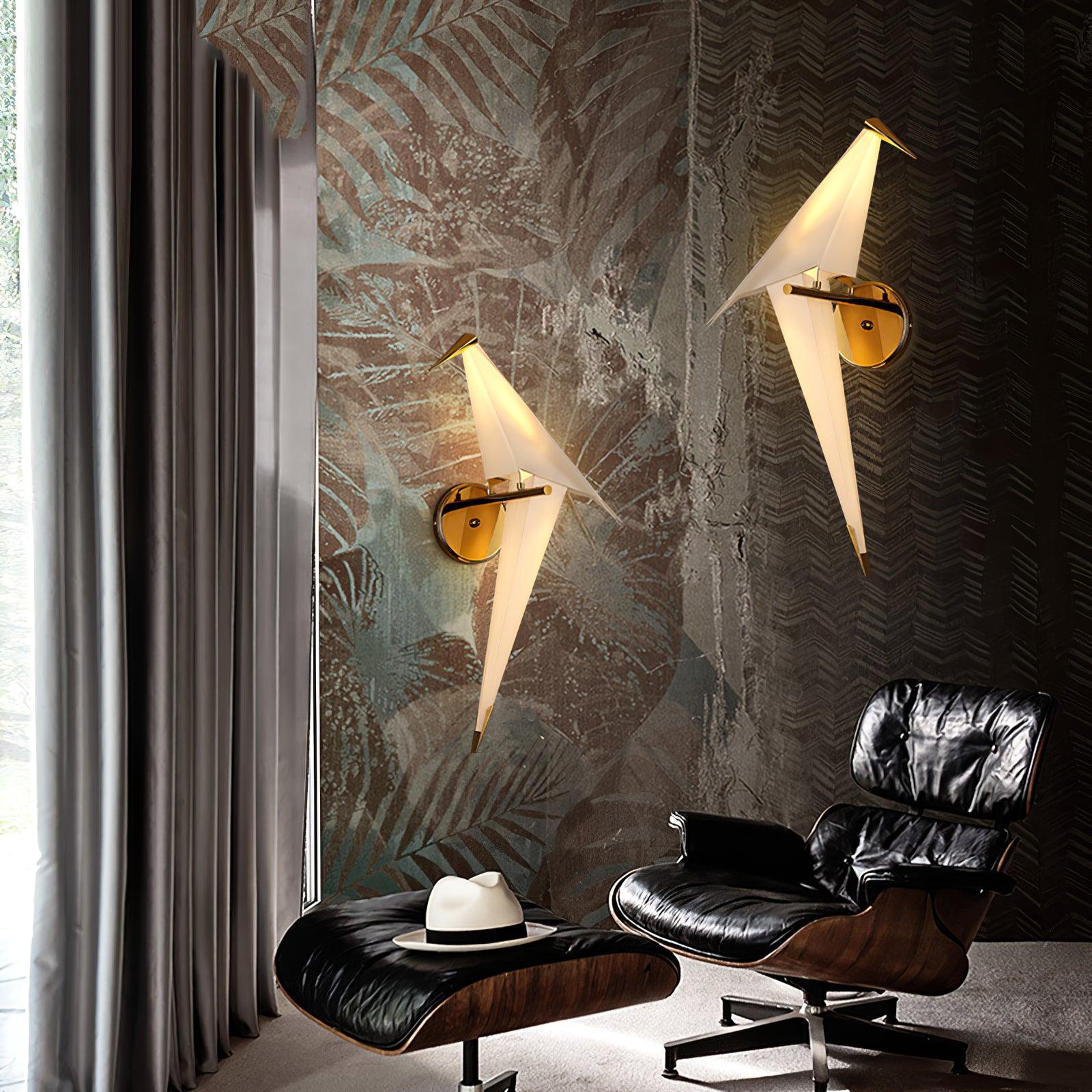 Perching Bird Wall Lamp - Lumpaz