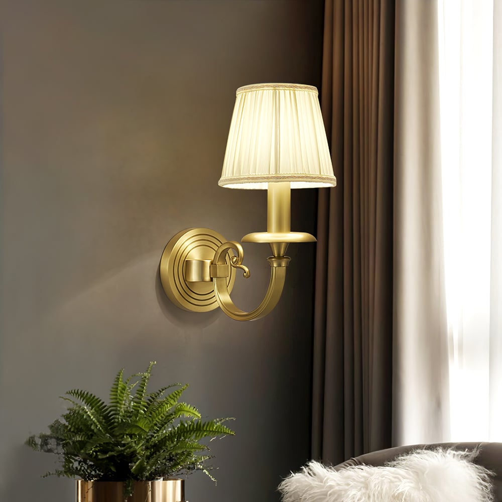Pleated Brass Wall Lamp - Lumpaz
