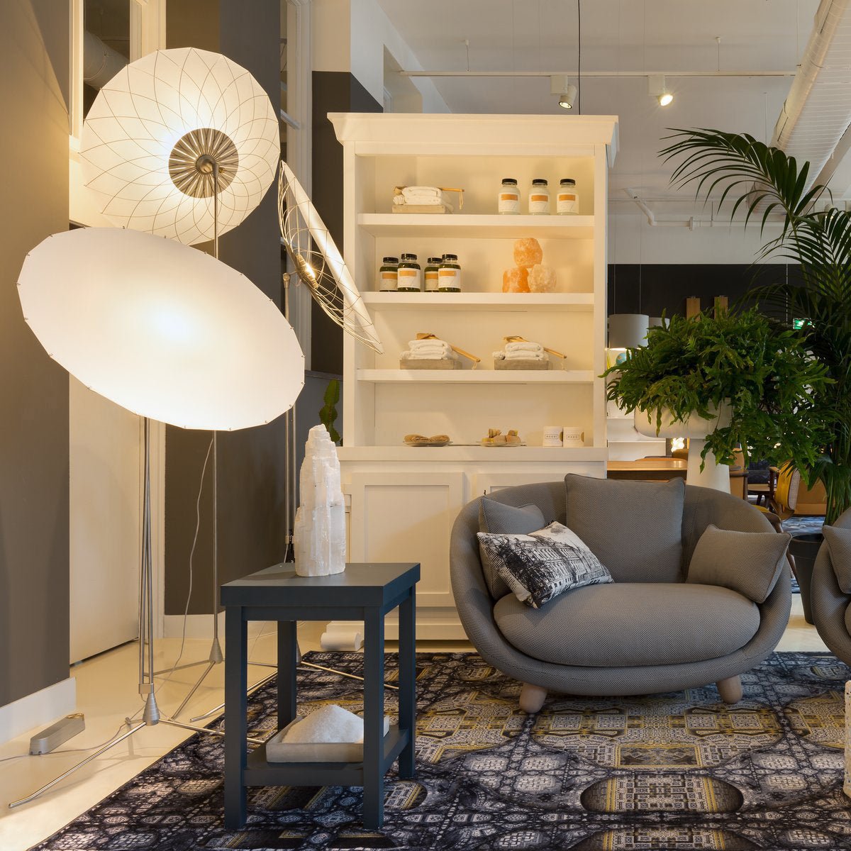 Filigree Floor Lamp - Lumpaz