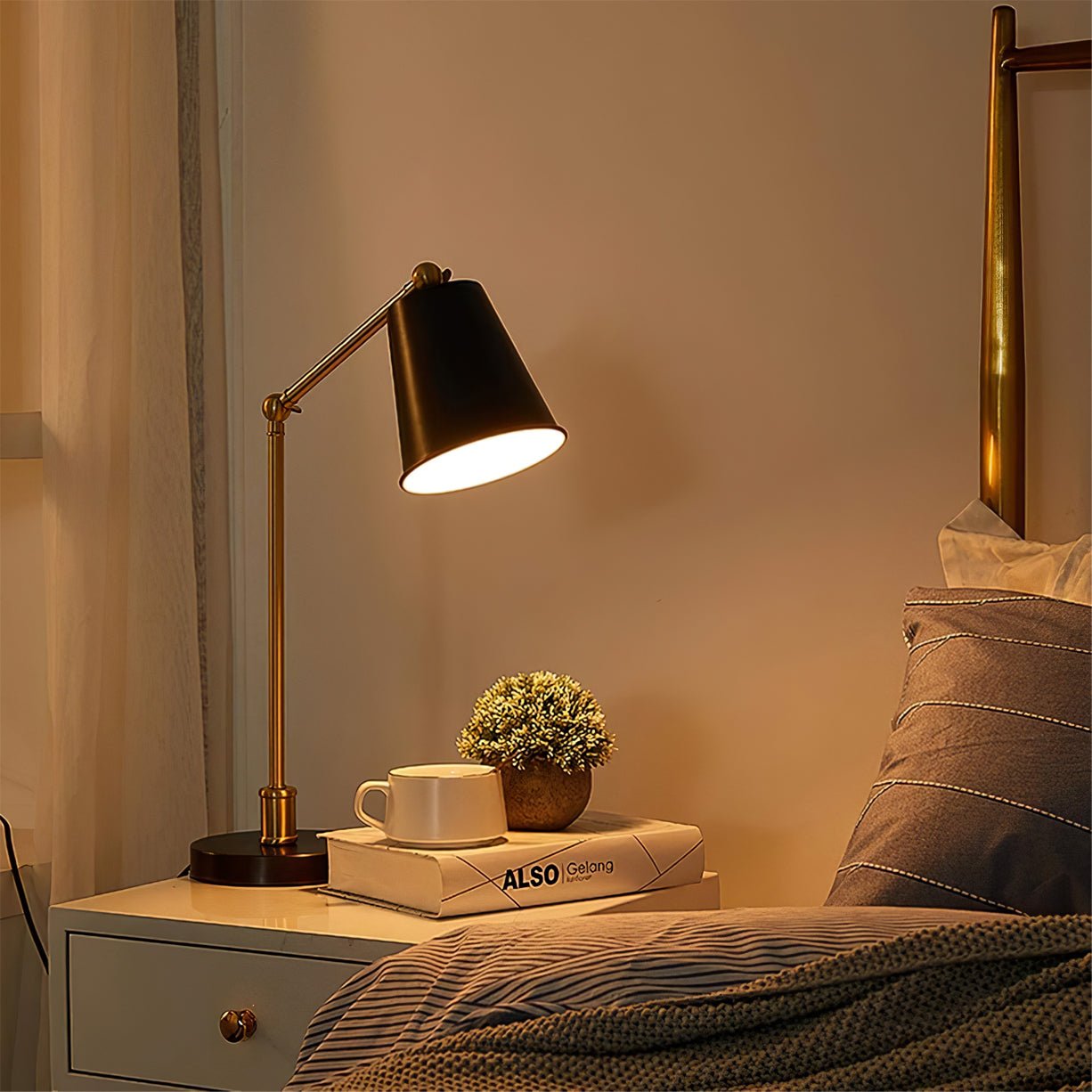 Tresa Table Lamp - Lumpaz