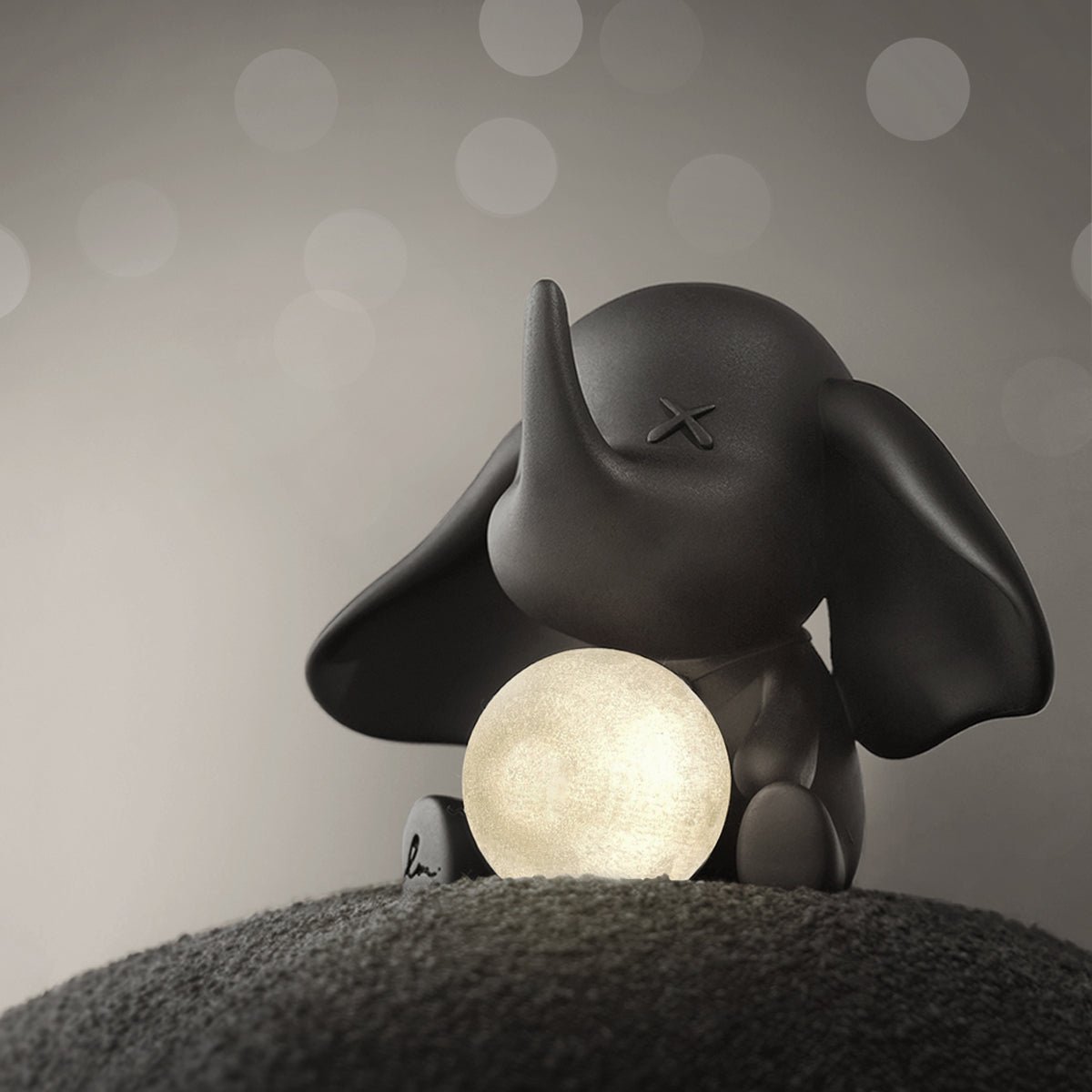 Baby Elephant Table Lamp - Lumpaz