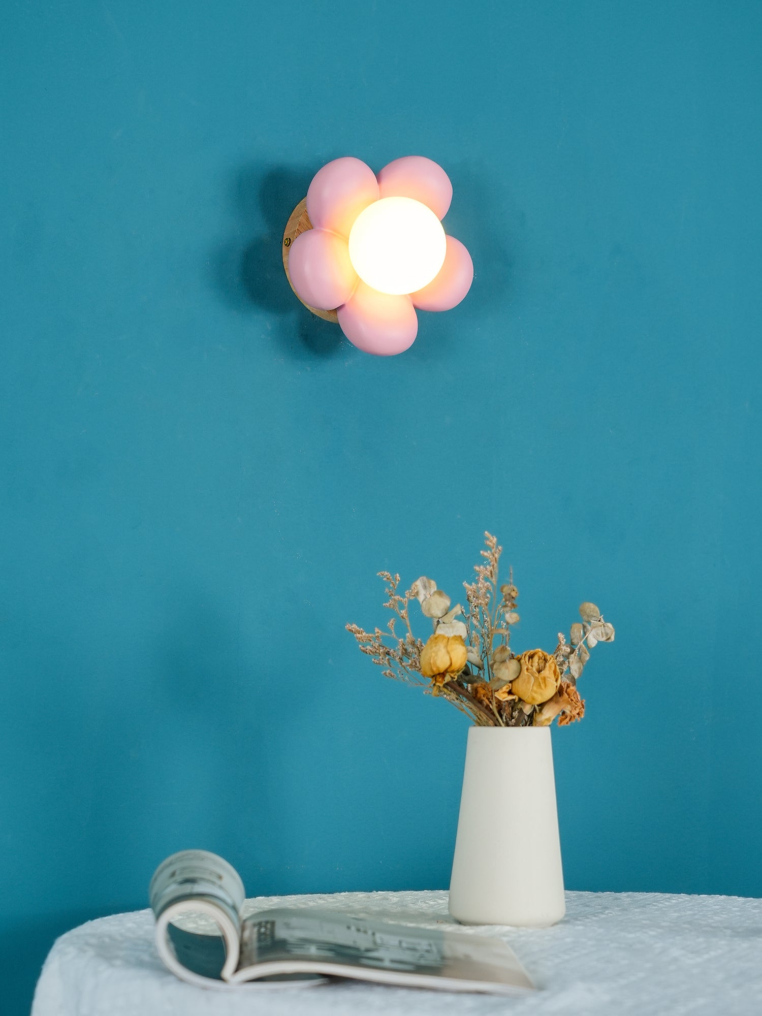 Bloom Flower Wall Lamp - Lumpaz