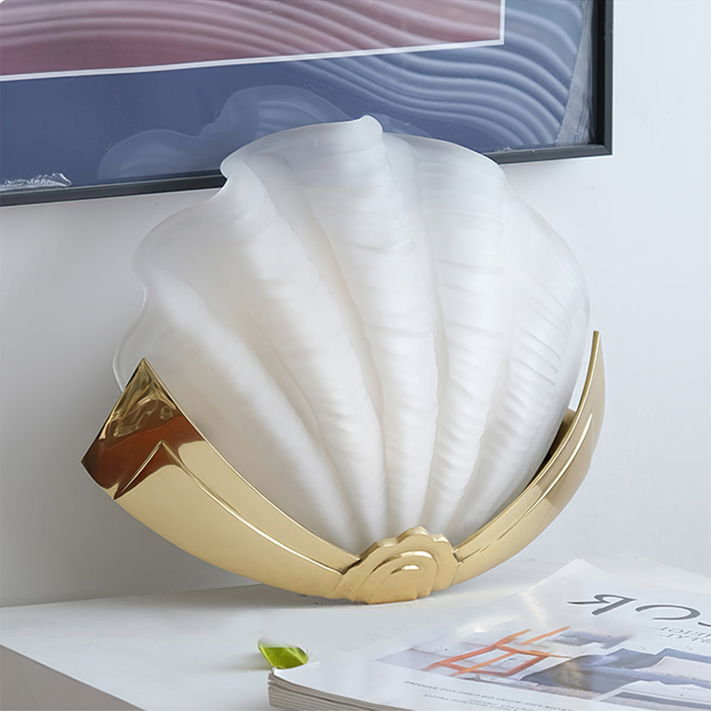 Shell Brass Wall Lamp - Lumpaz
