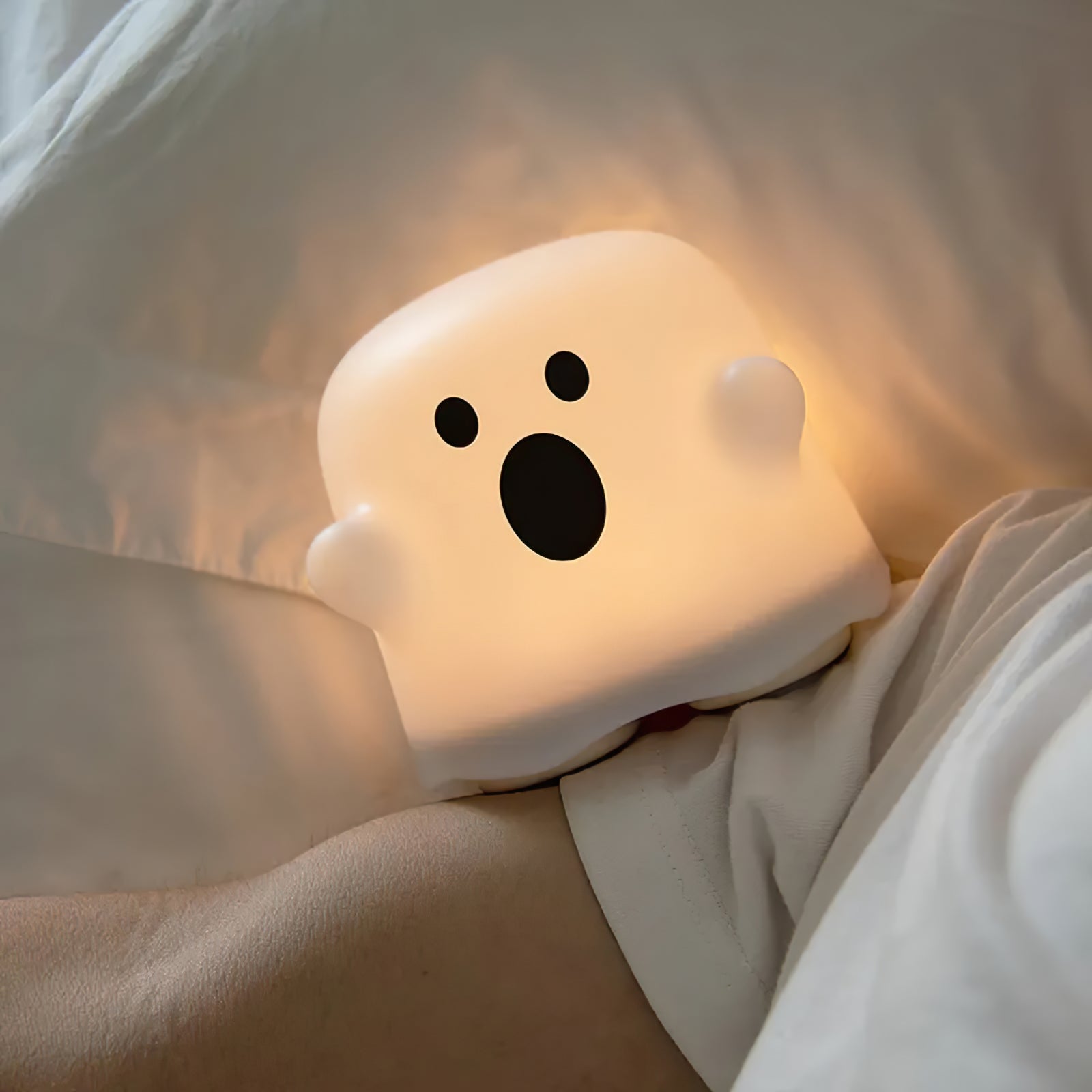 Ghost Built-in Battery Table Lamp - Lumpaz