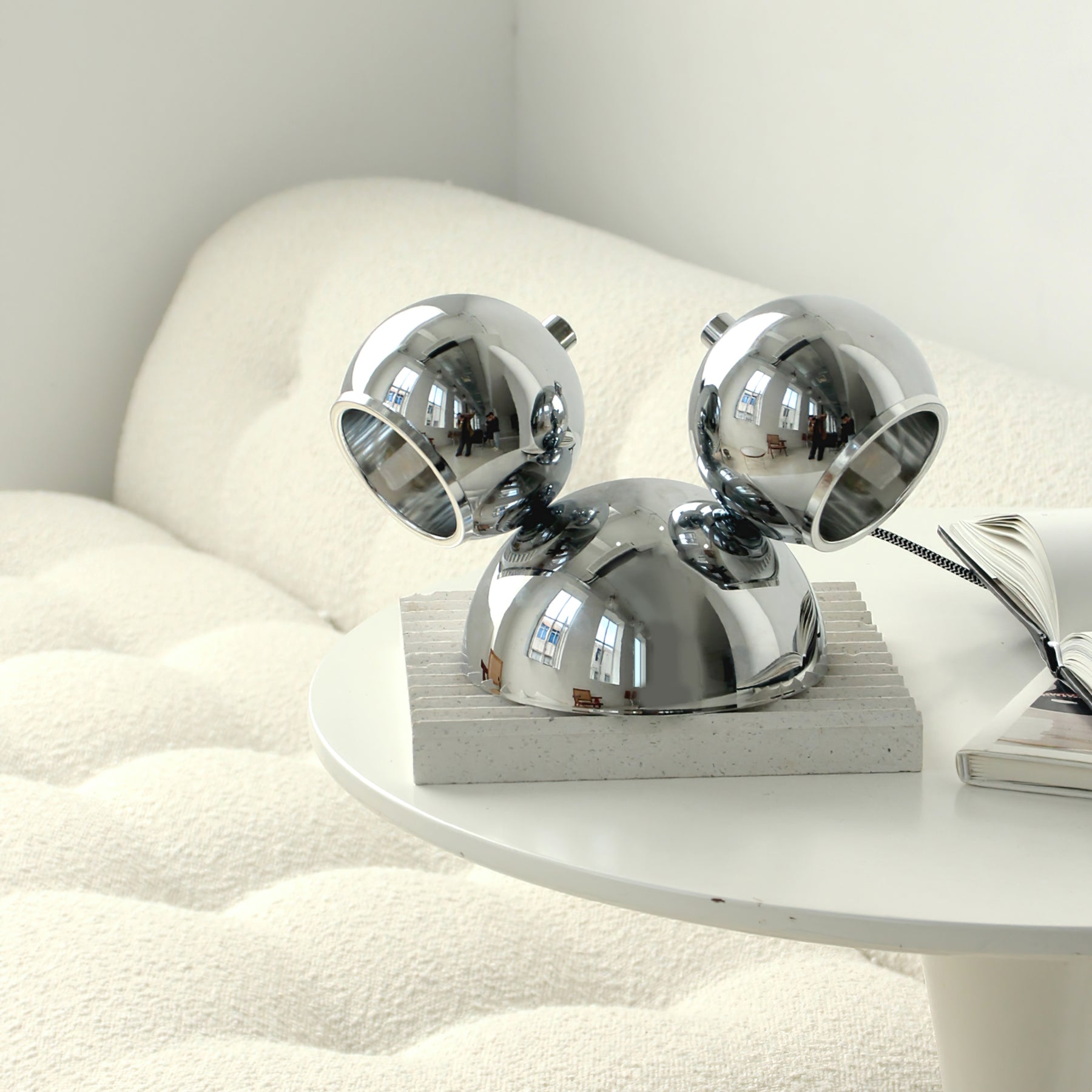 Modern Mickey Table Lamp - Lumpaz