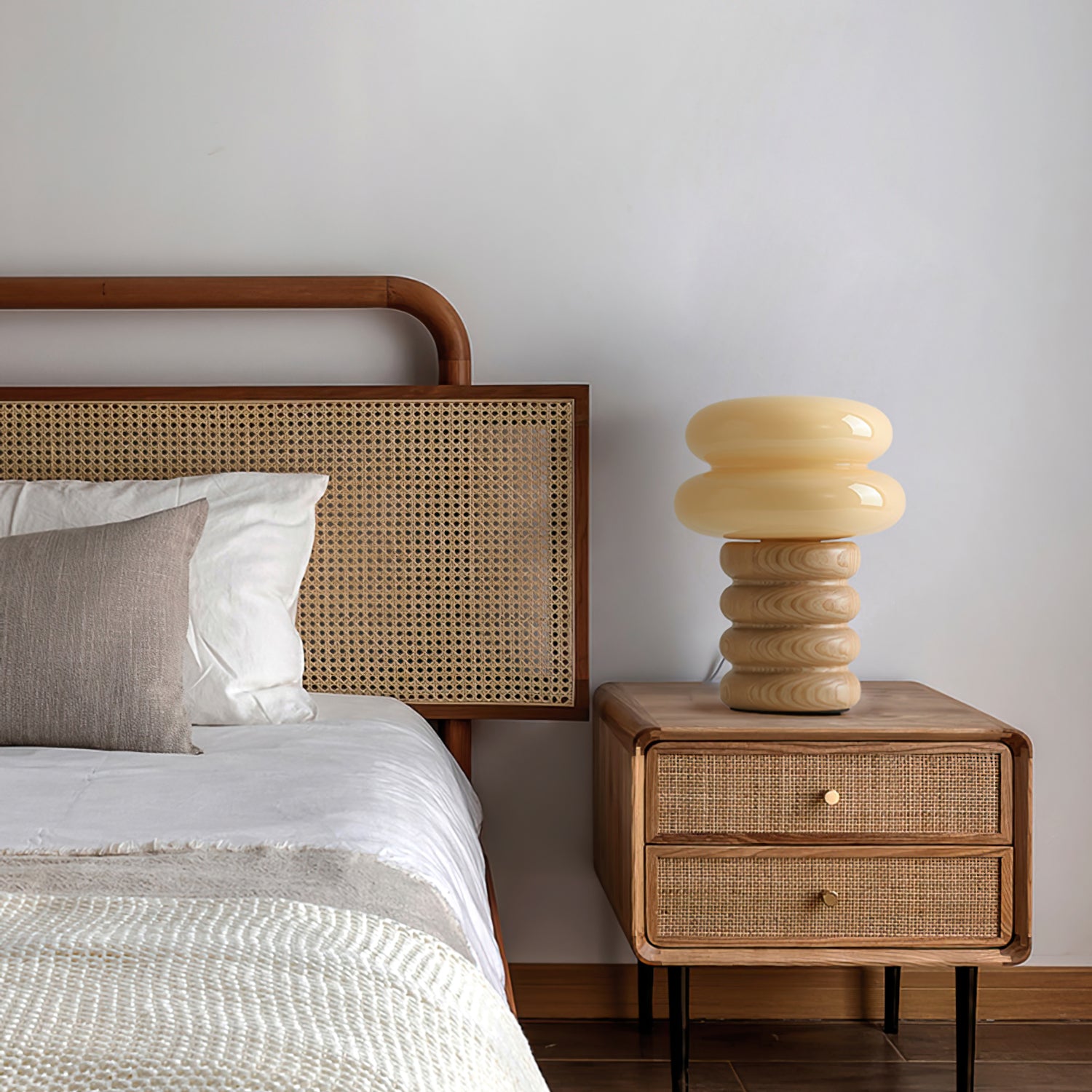 Napako Table Lamp - Lumpaz