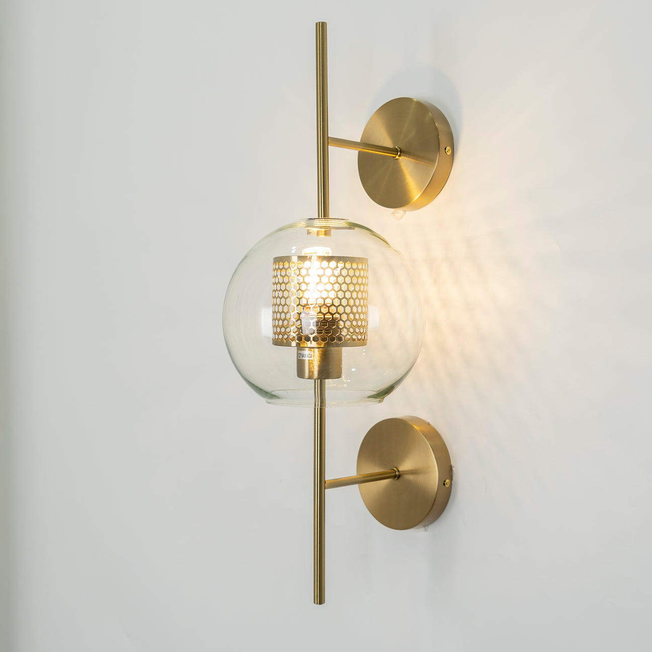 Chiswick Glass Wall Lamp - Lumpaz
