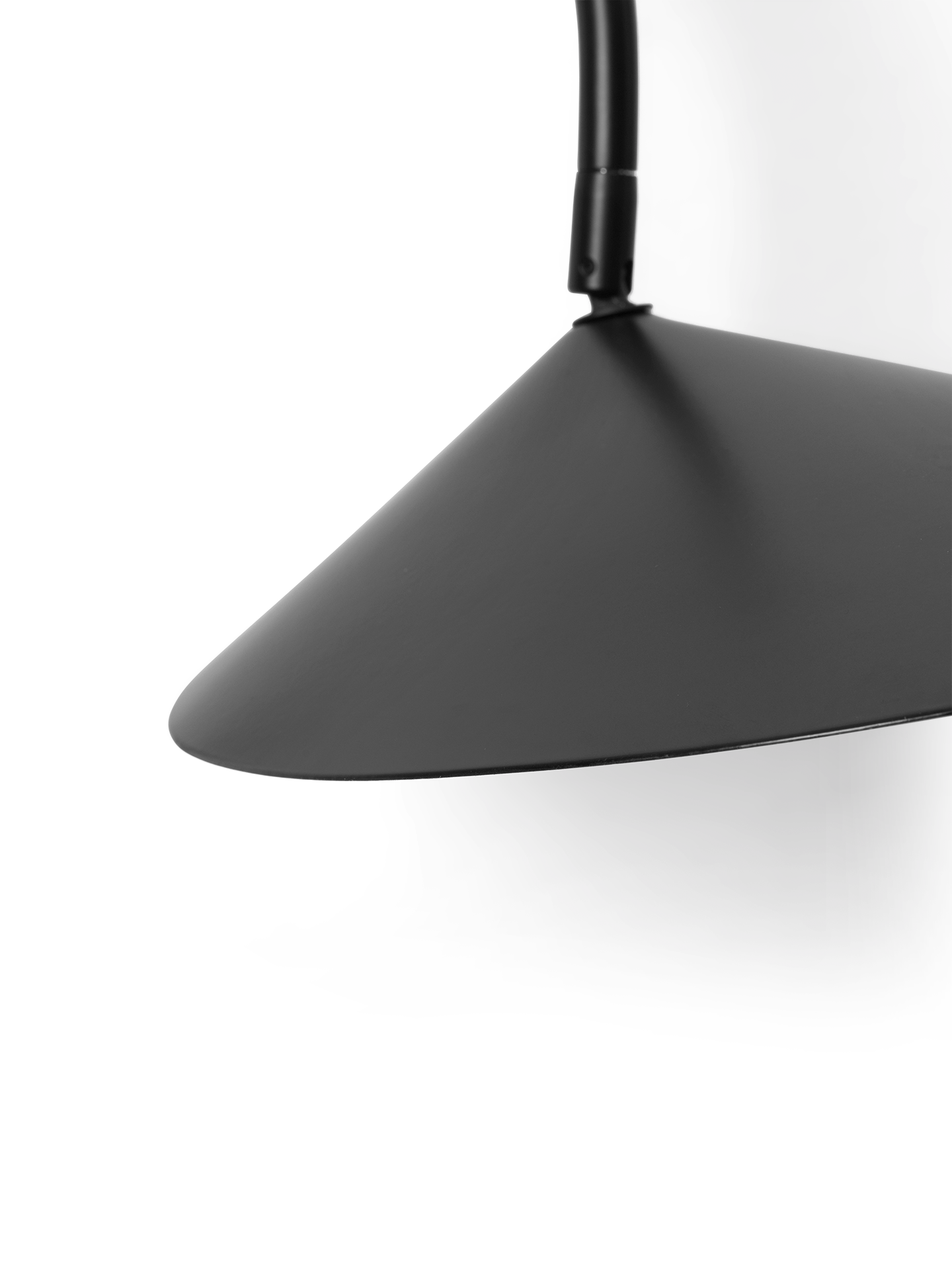 Arum Plug In Wall Lamp - Lumpaz