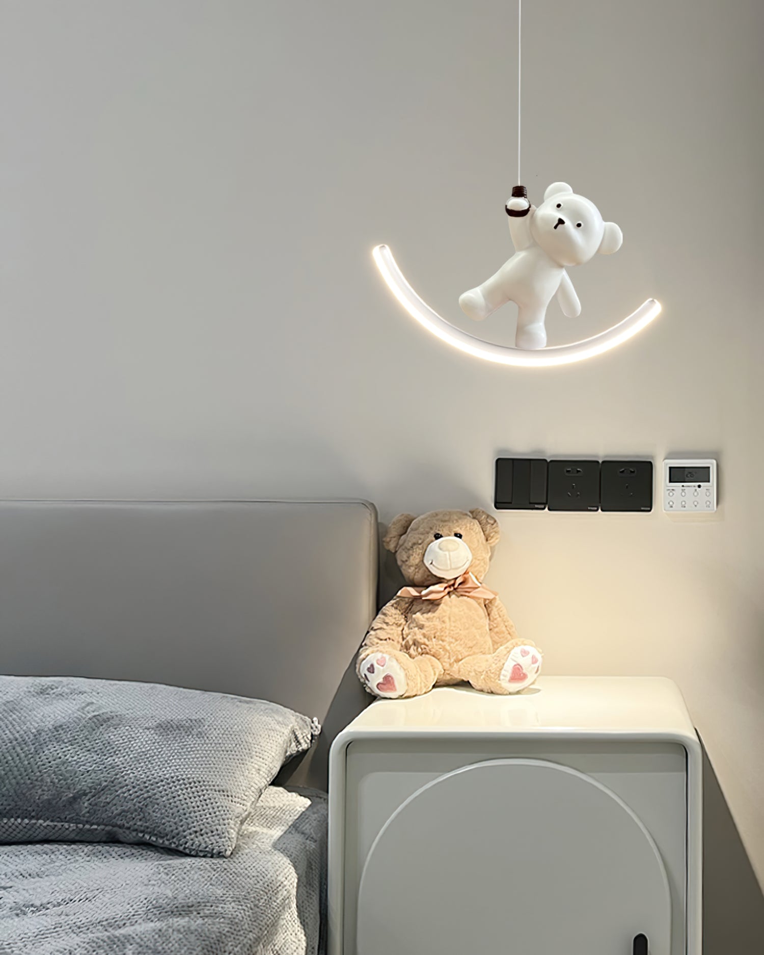 Bear Resin Pendant Lamp - Lumpaz
