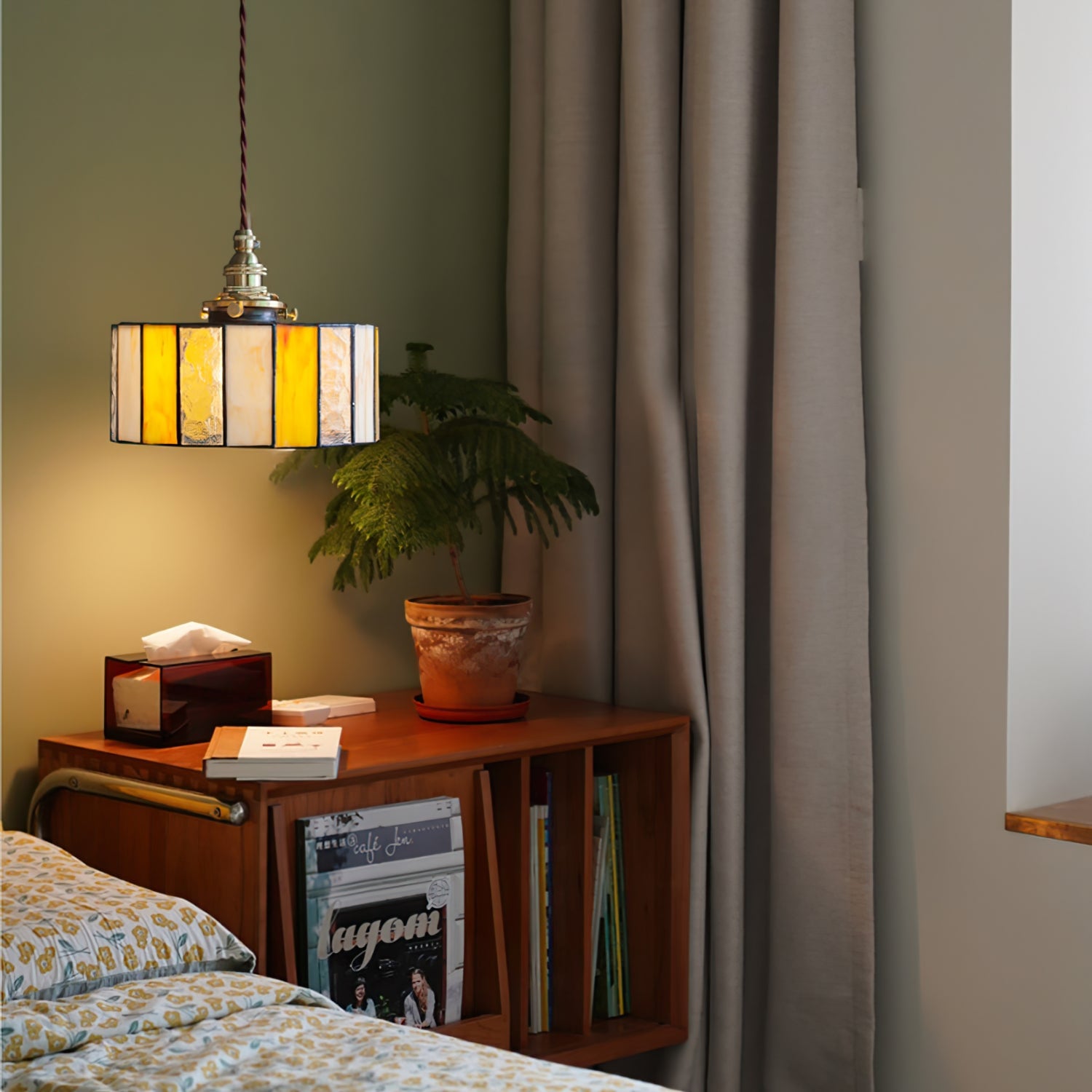 Dale Glass Pendant Lamp - Lumpaz