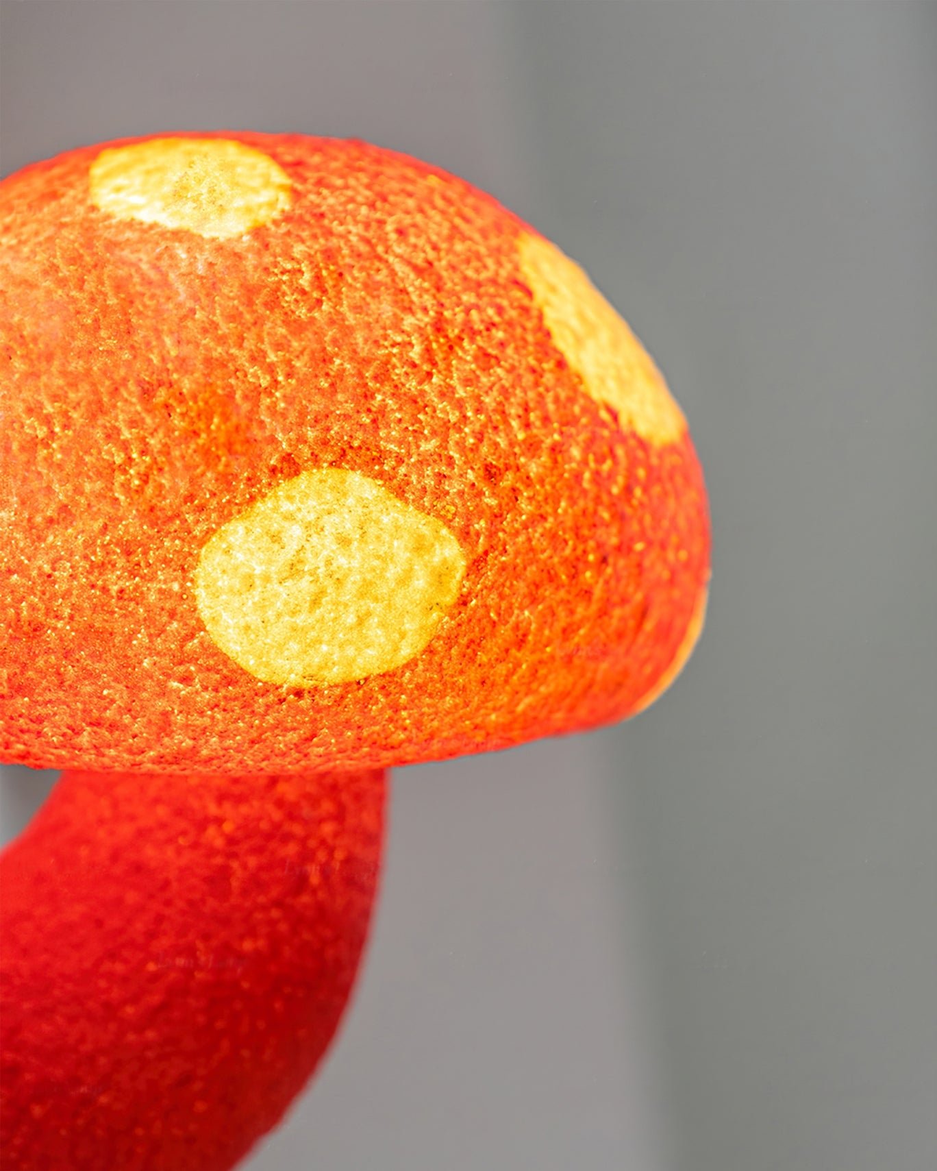 Mushroom Resin Wall Lamp - Lumpaz