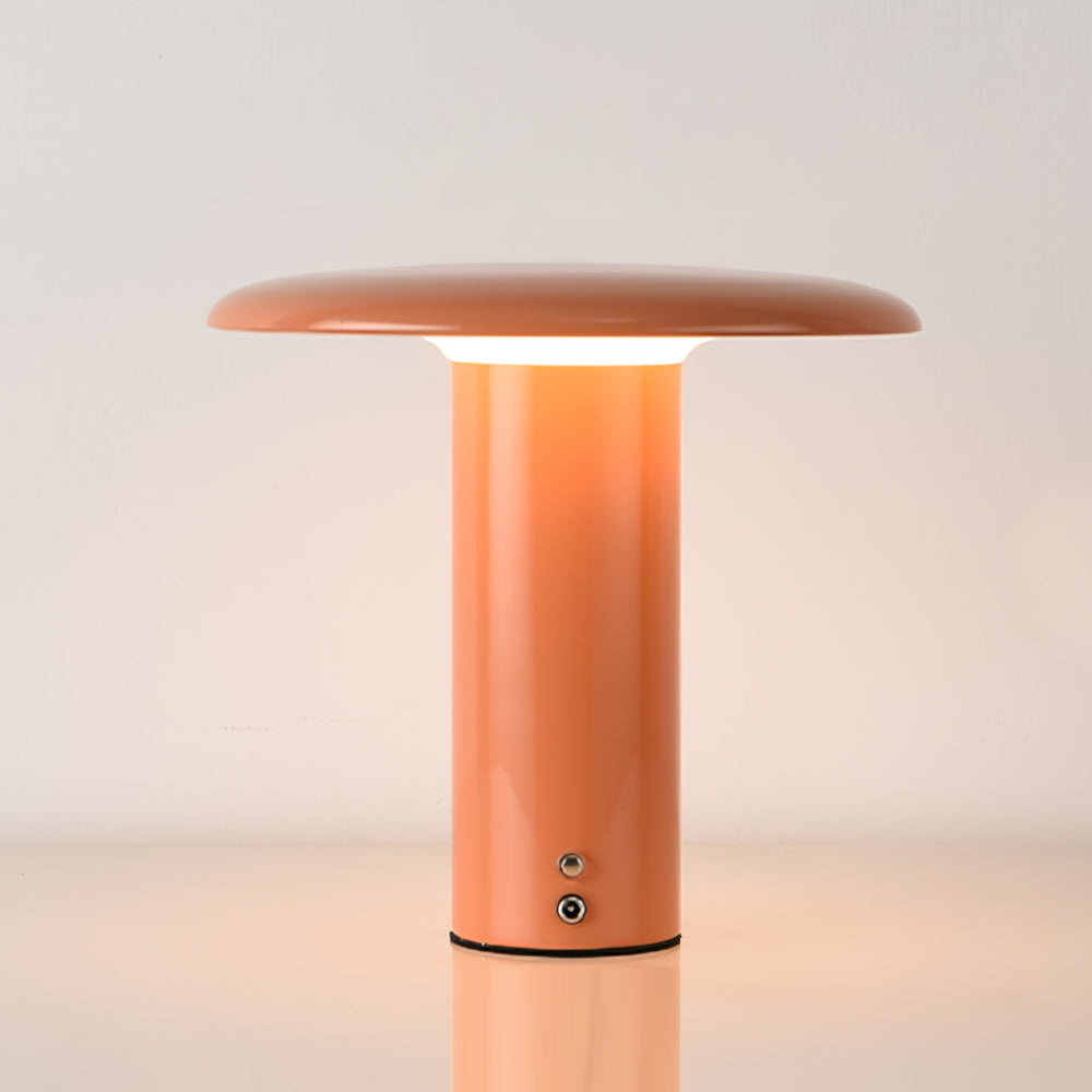 Takku Built-in Battery Table Lamp - Lumpaz