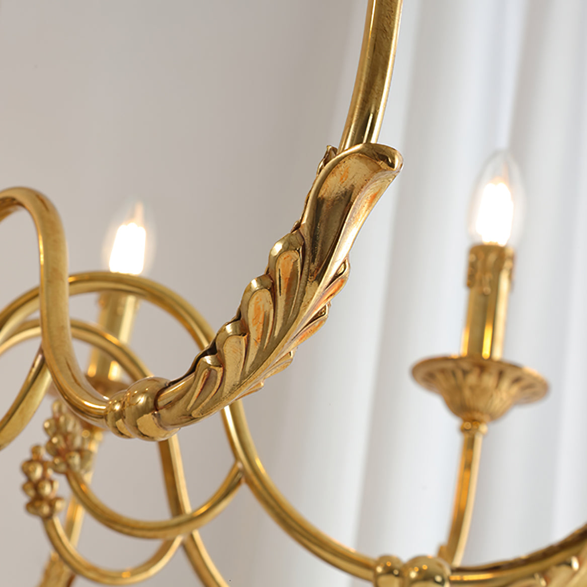 Candle Brass Chandelier - Lumpaz