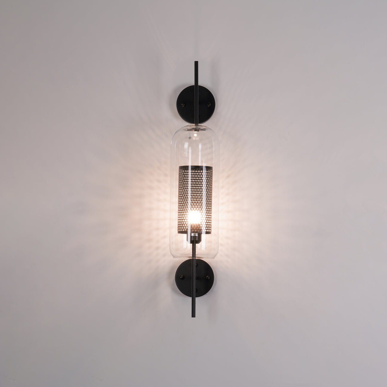 Chiswick Glass Wall Lamp - Lumpaz