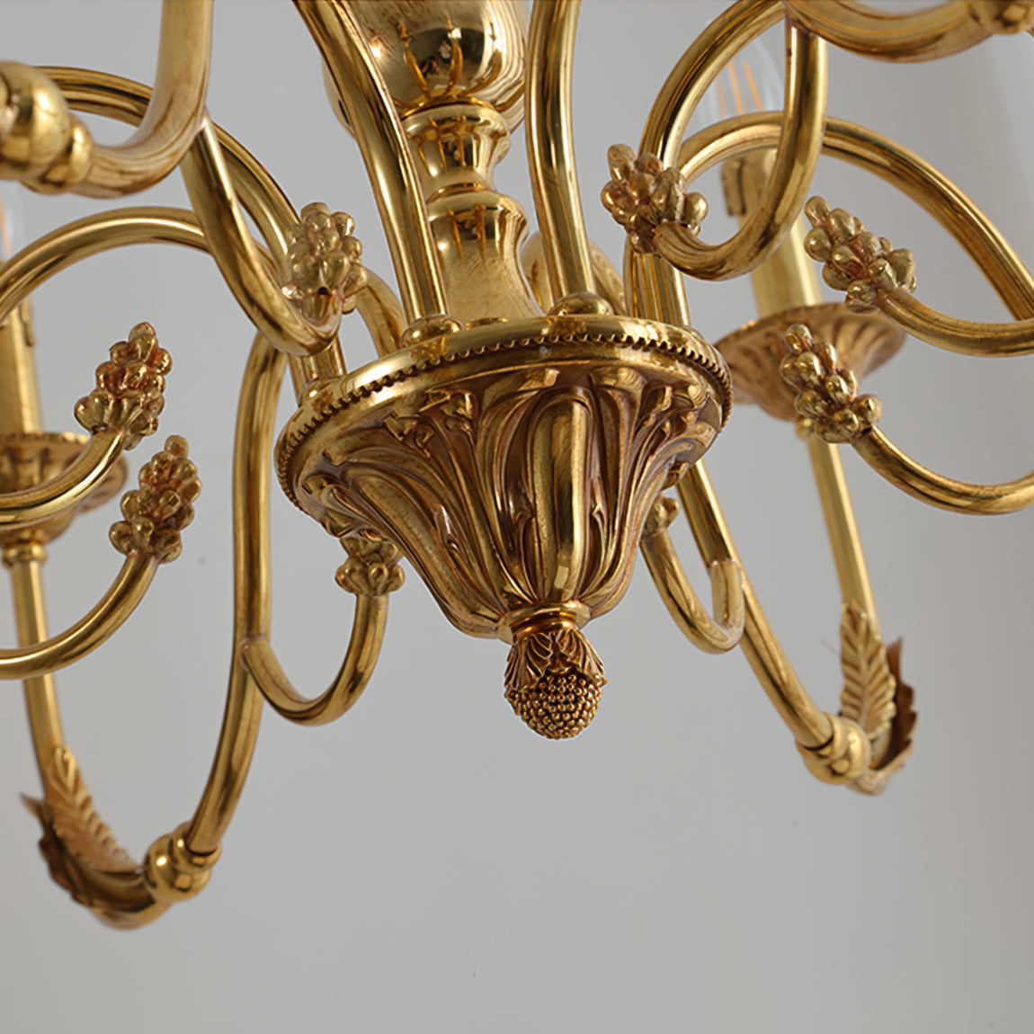 Candle Brass Chandelier - Lumpaz