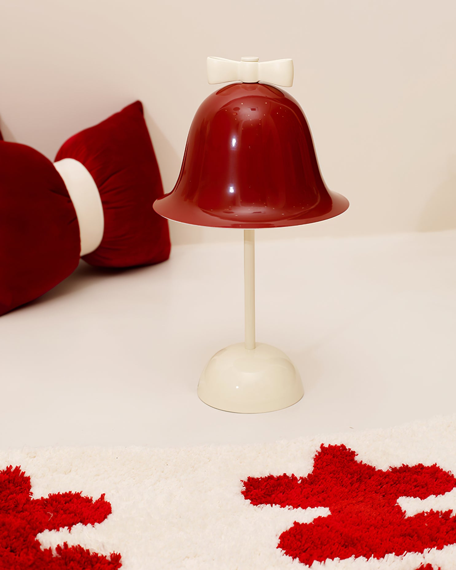 Bow Bell Table Lamp - Lumpaz