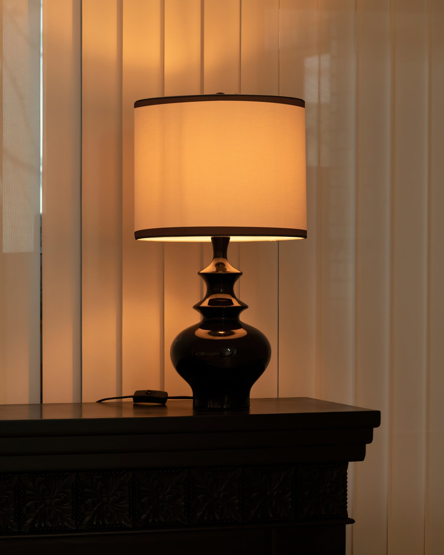 Jarrige Table Lamp - Lumpaz