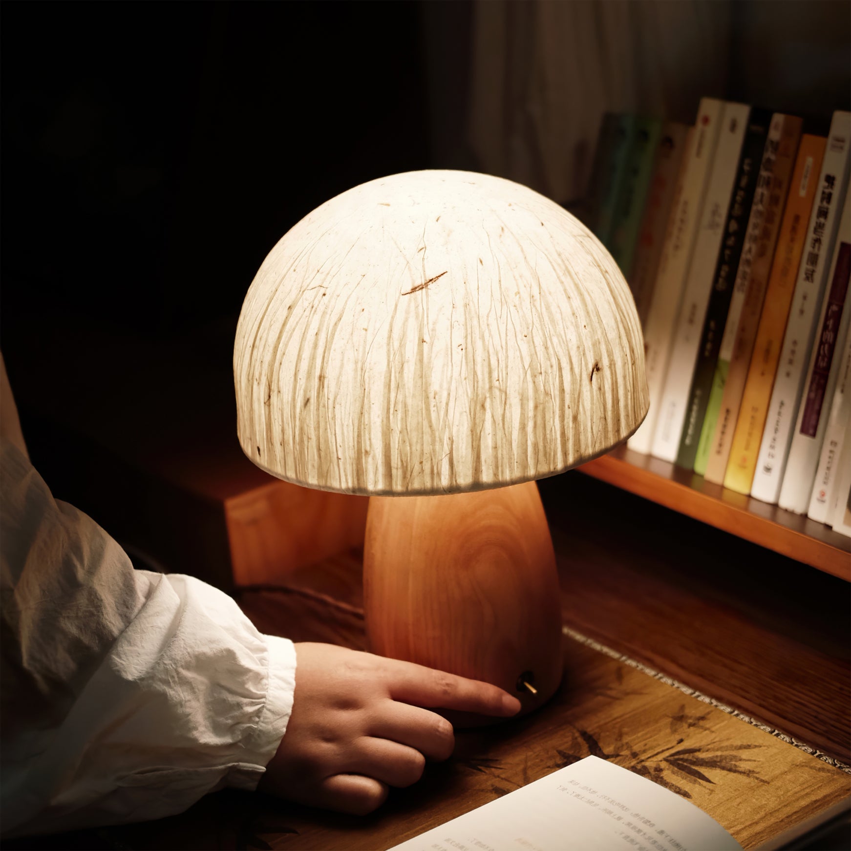 Alice Mushroom Table Lamp - Lumpaz
