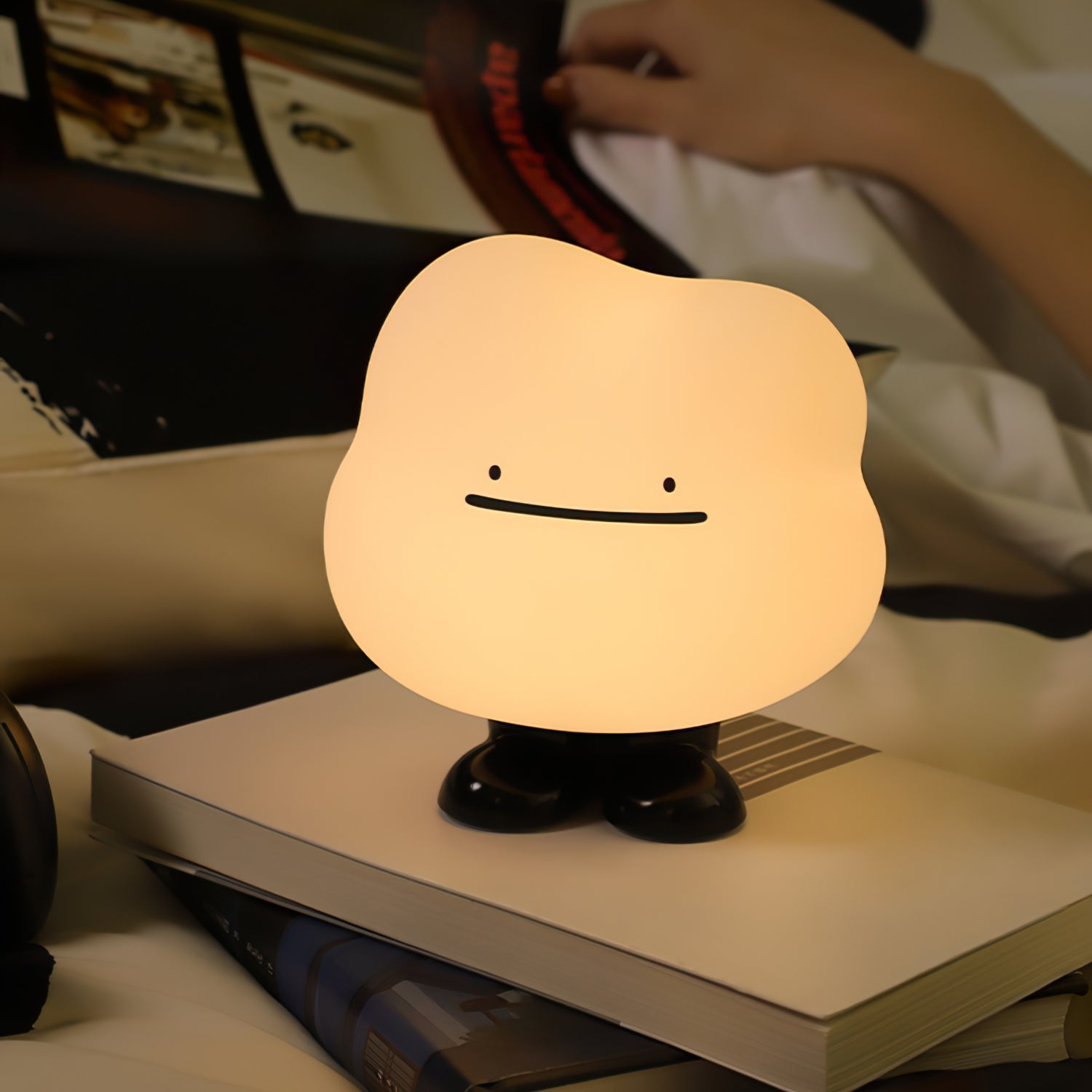 Cloud Night Built-in Battery Table Lamp - Lumpaz
