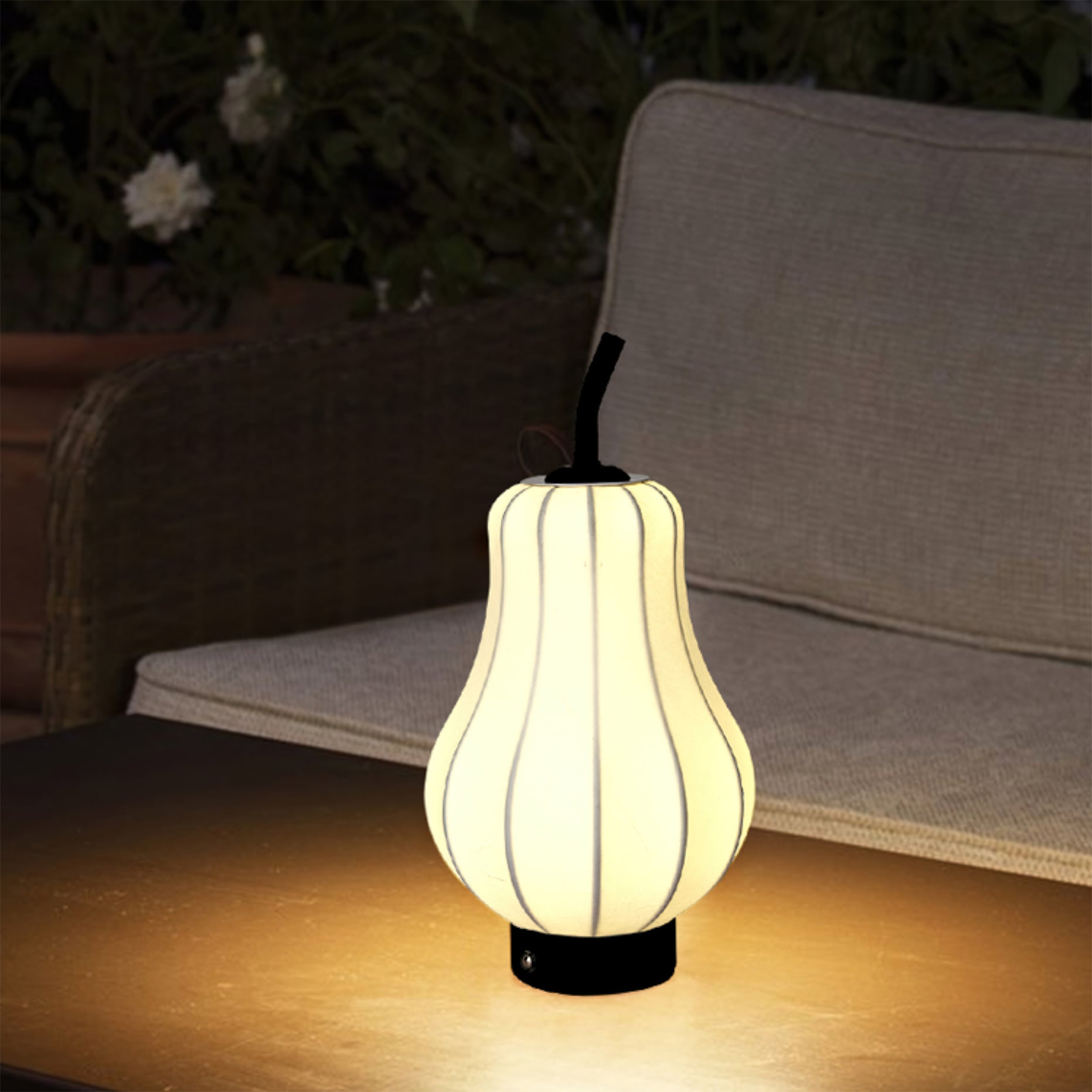 Pear Built-in Battery Table Lamp - Lumpaz