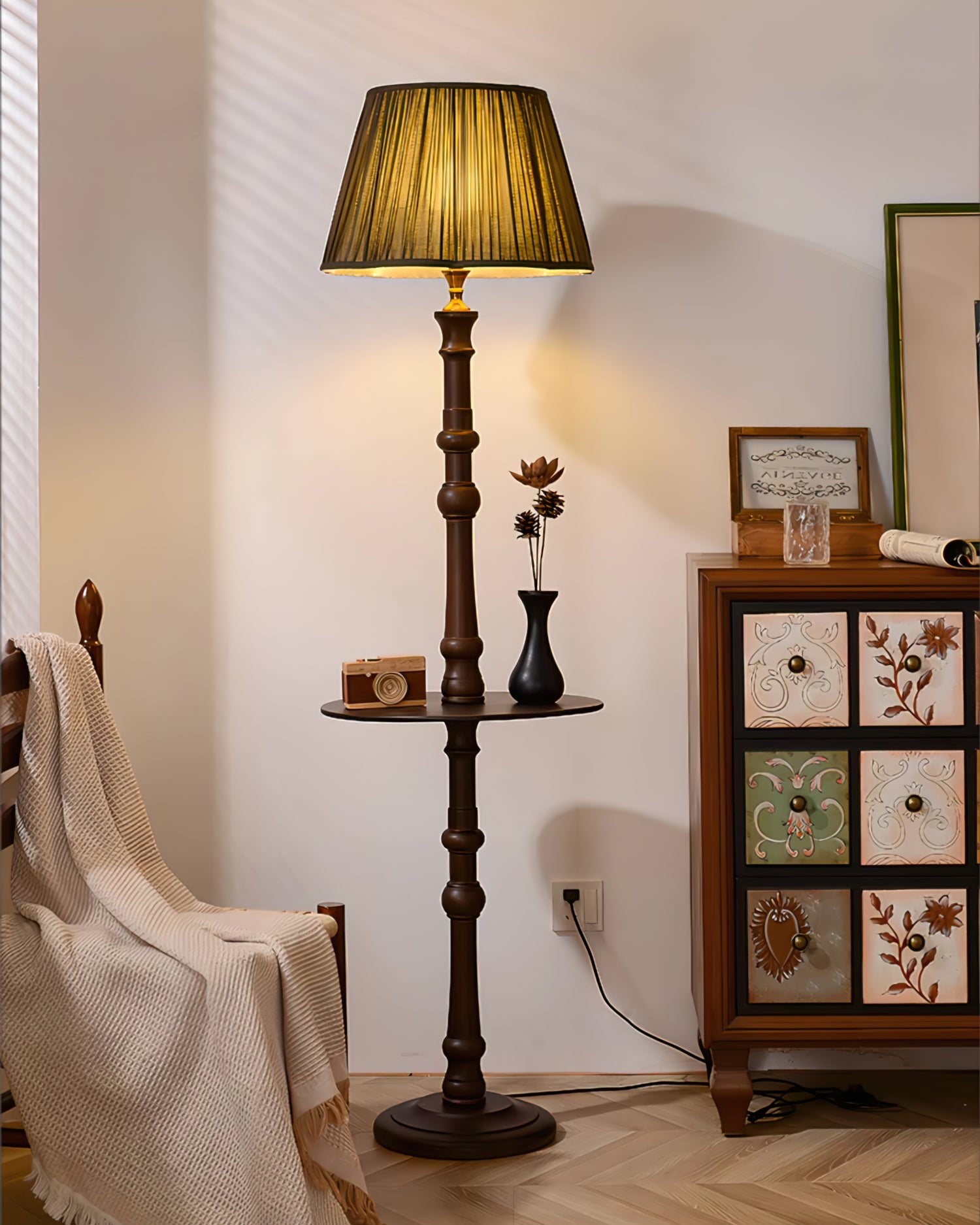 Moonshine Floor Lamp - Lumpaz