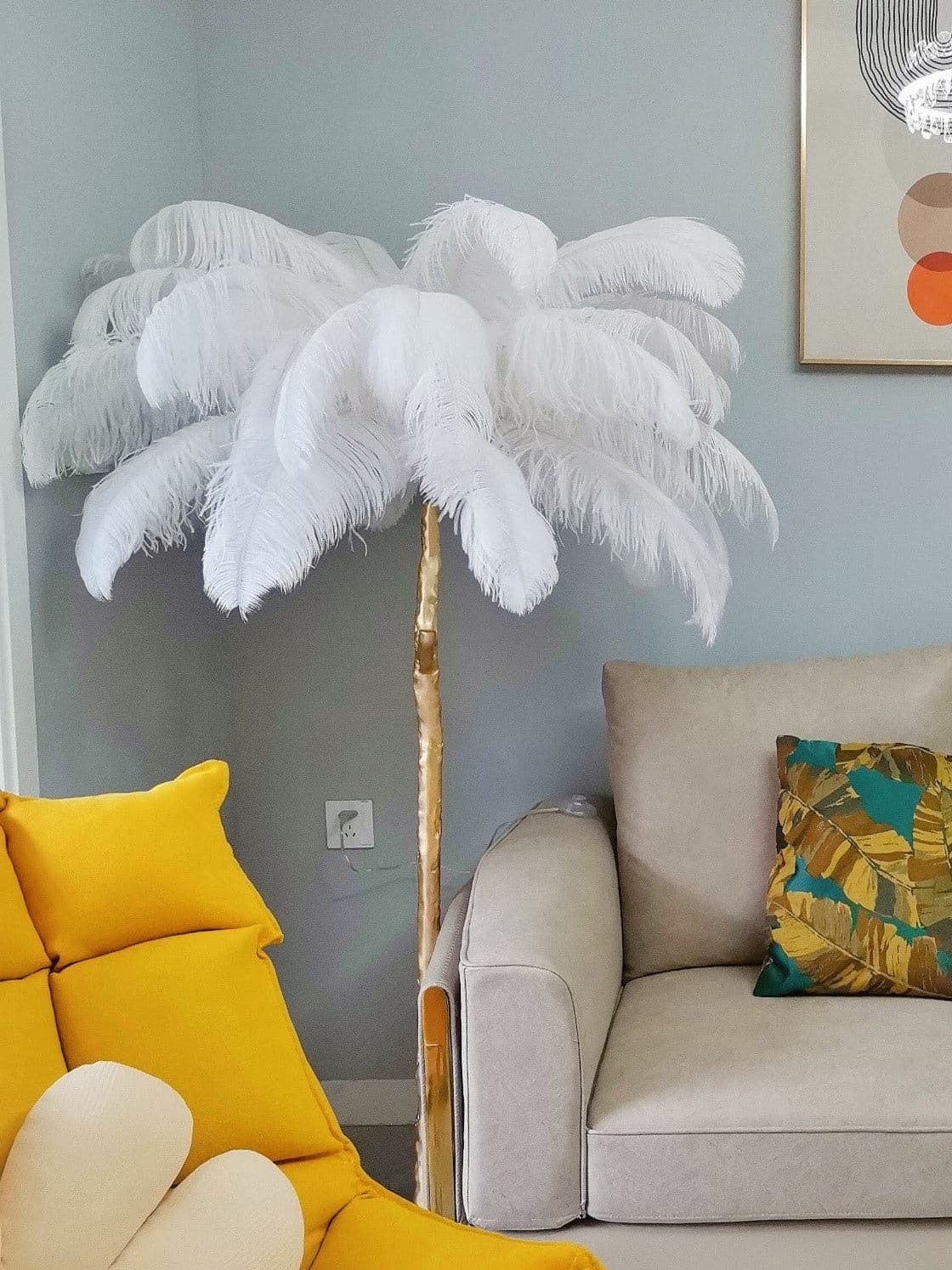 Ostrich Feather Brass Floor Lamp - Lumpaz