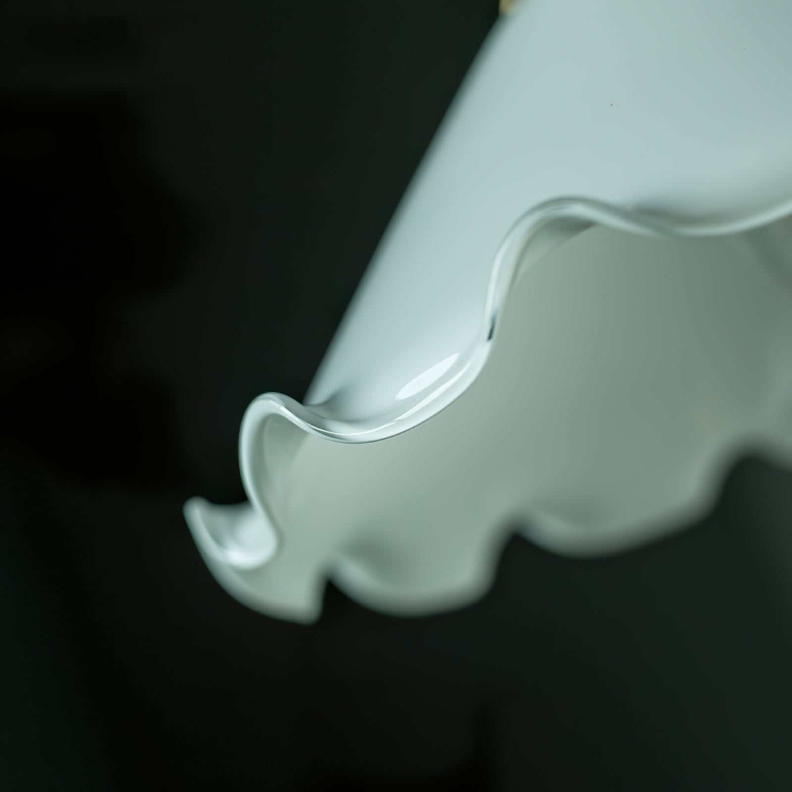 Flower Petals Pendant Lamp - Lumpaz