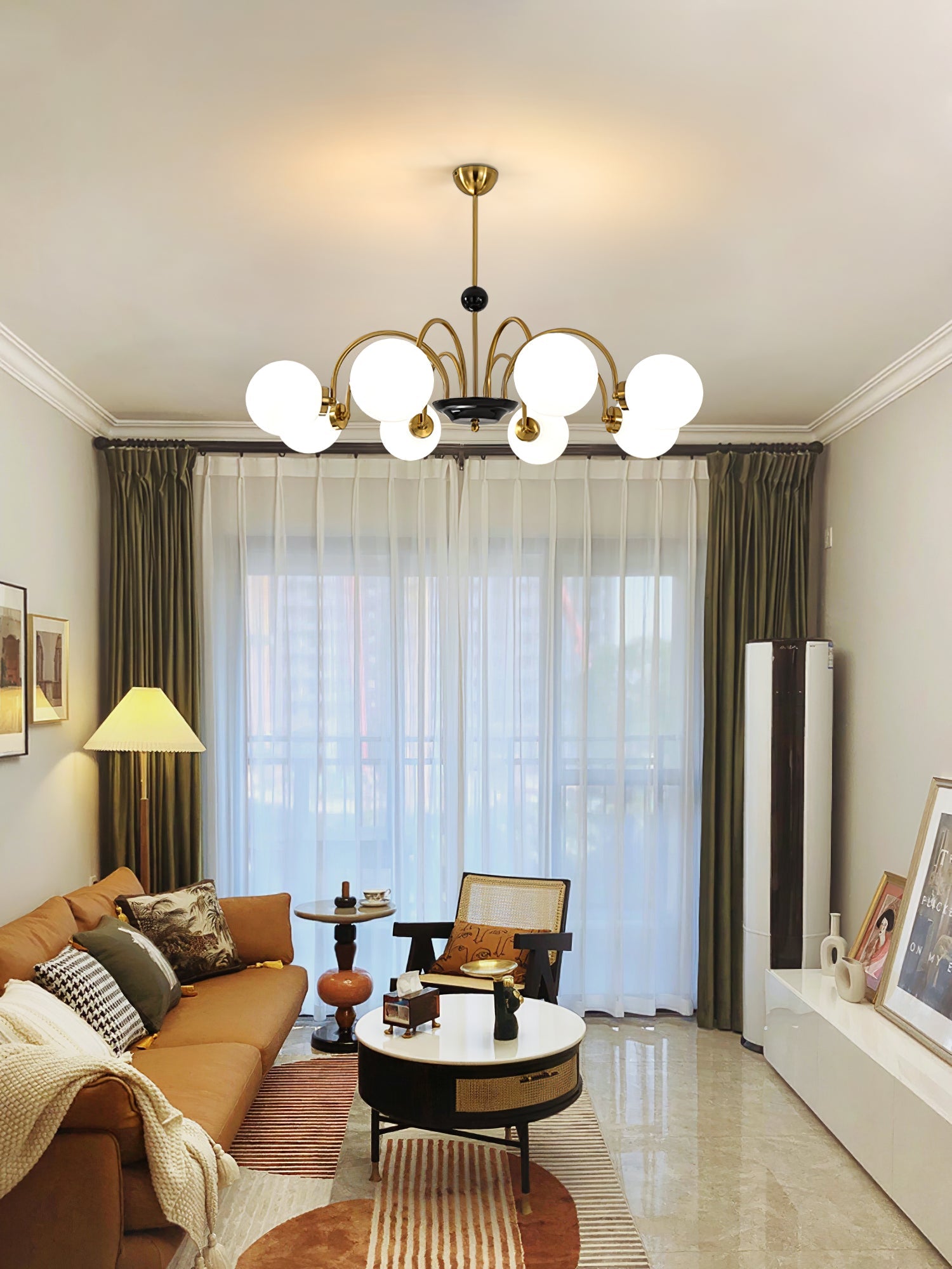 BotimI Globe Chandelier - Lumpaz