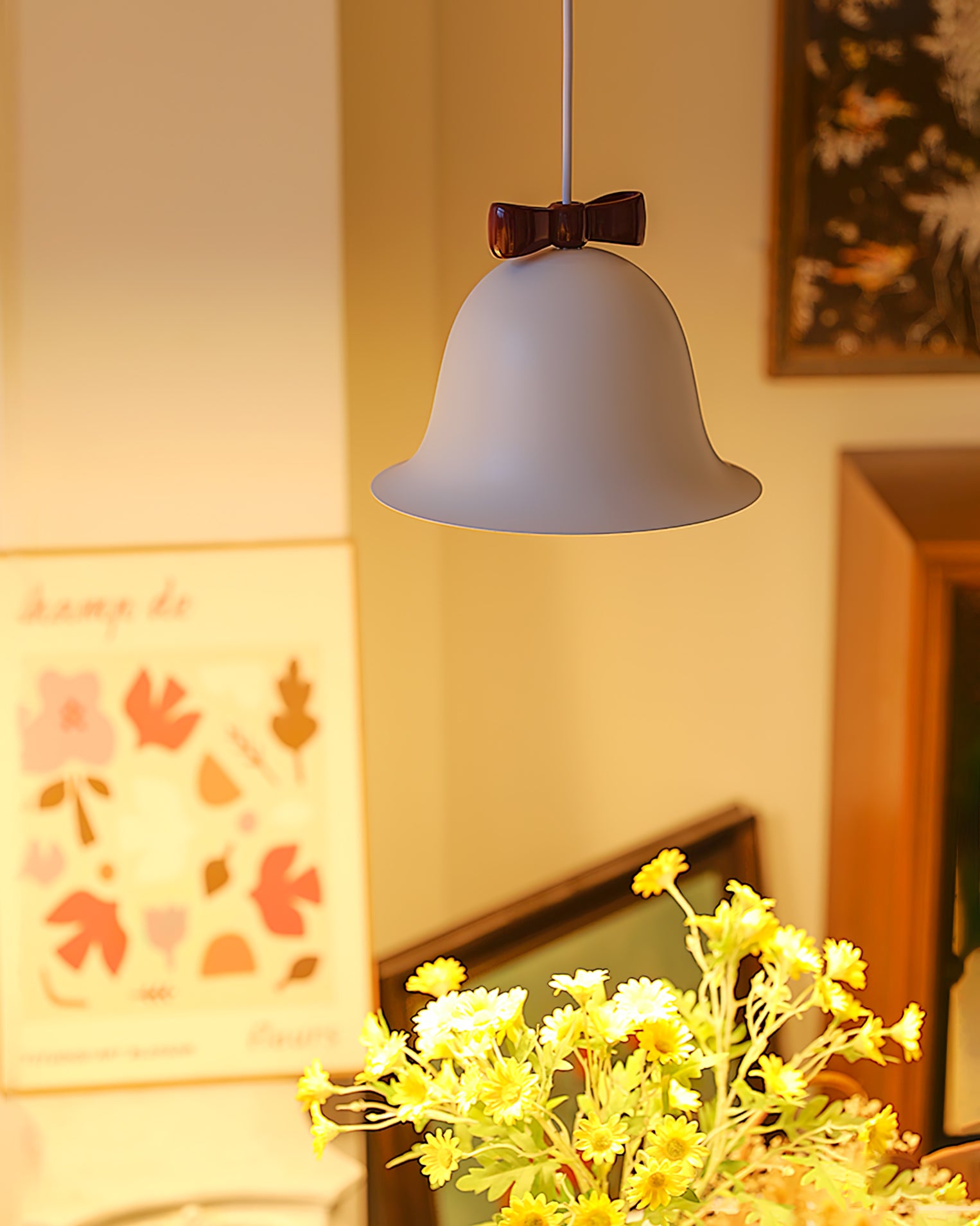 Bow Bell Pendant Lamp - Lumpaz