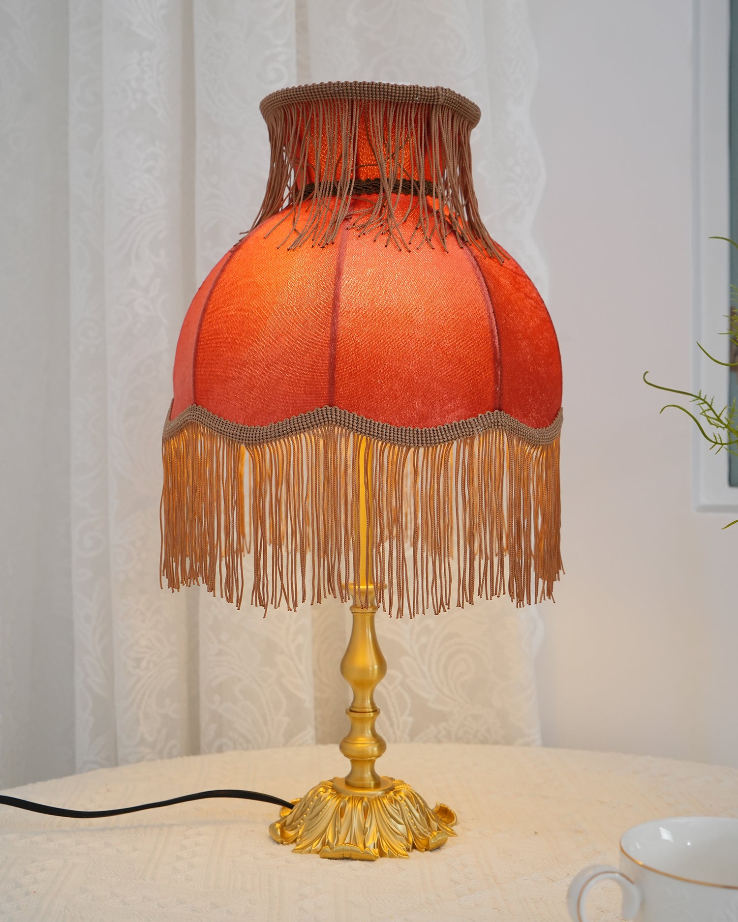 Lanna Tassel Table Lamp - Lumpaz