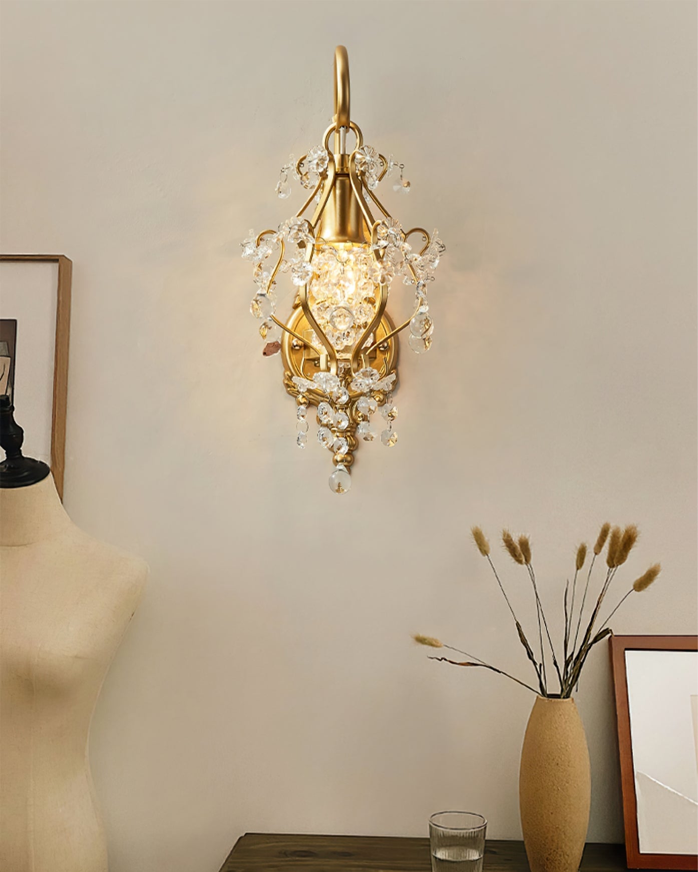 Apttek Crystal Wall Lamp - Lumpaz