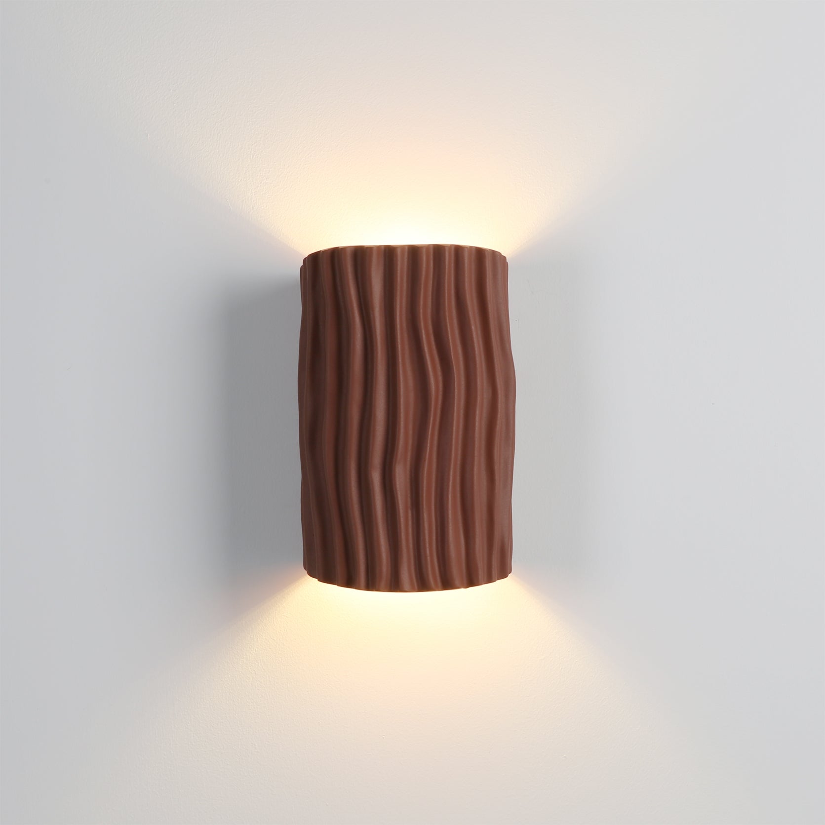 Pleated Resin Wall Lamp - Lumpaz
