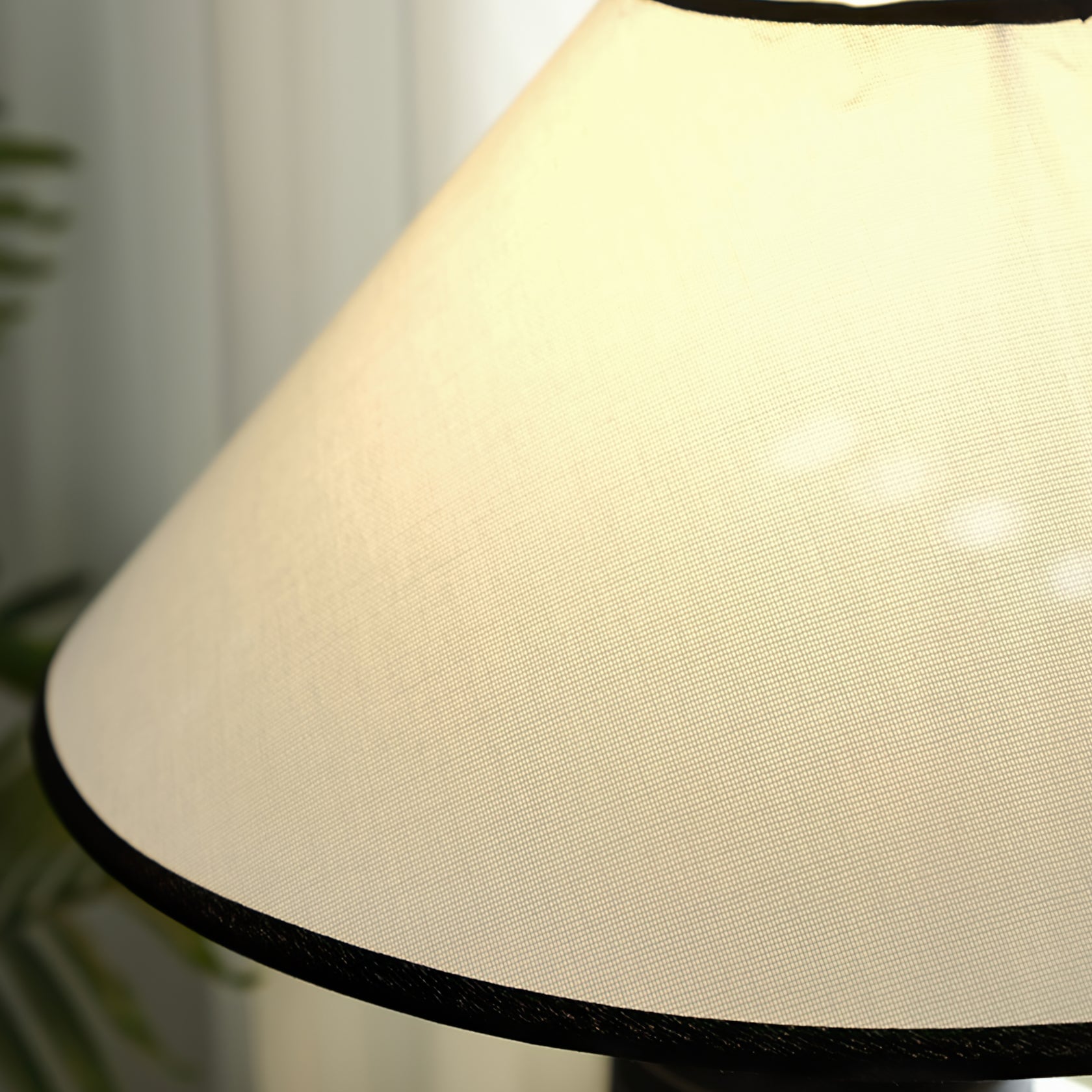 Palisades Table Lamp - Lumpaz