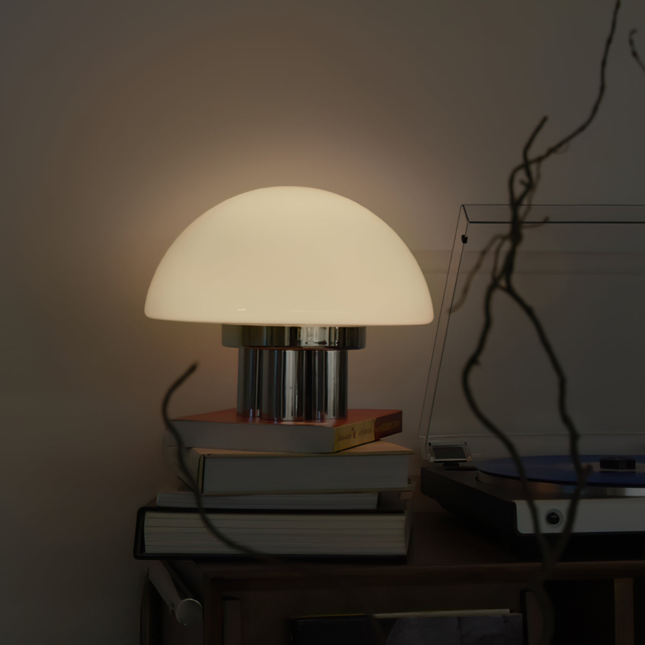 Magnolia Table Lamp - Lumpaz