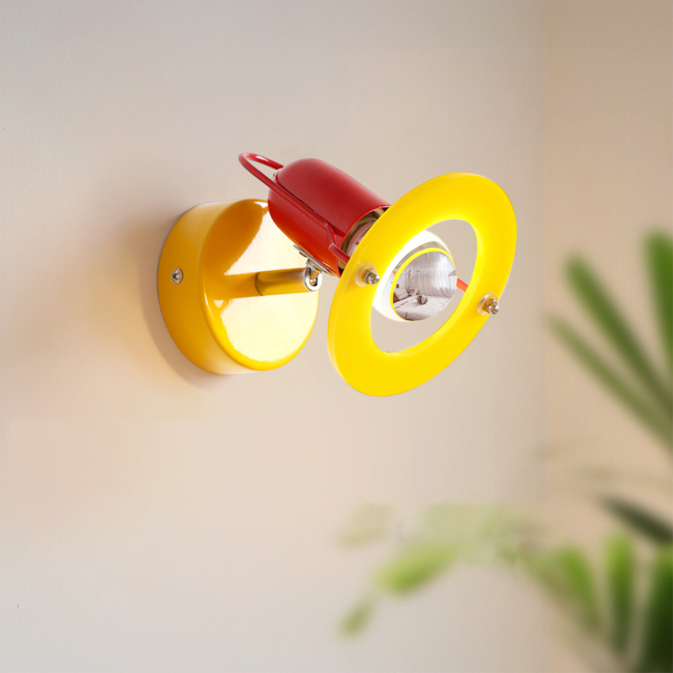 Maurer Wall Lamp - Lumpaz