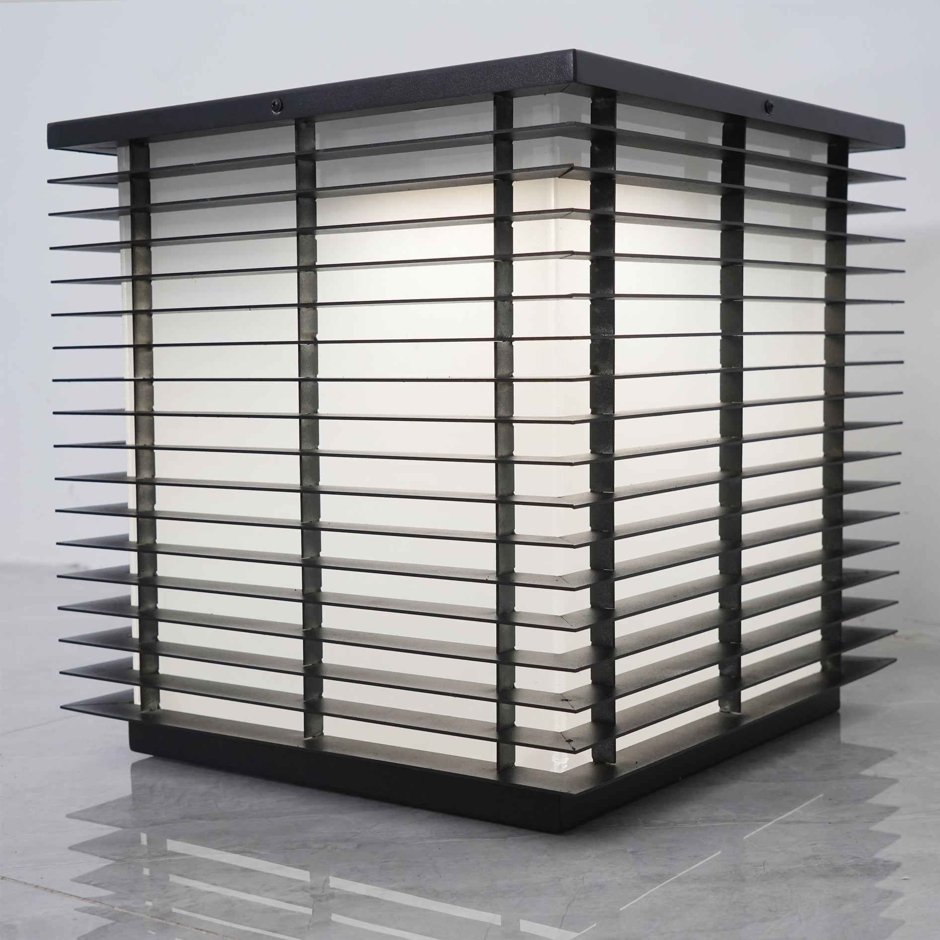 Dojo Lantern Outdoor Lamp With Solar Panel - Lumpaz