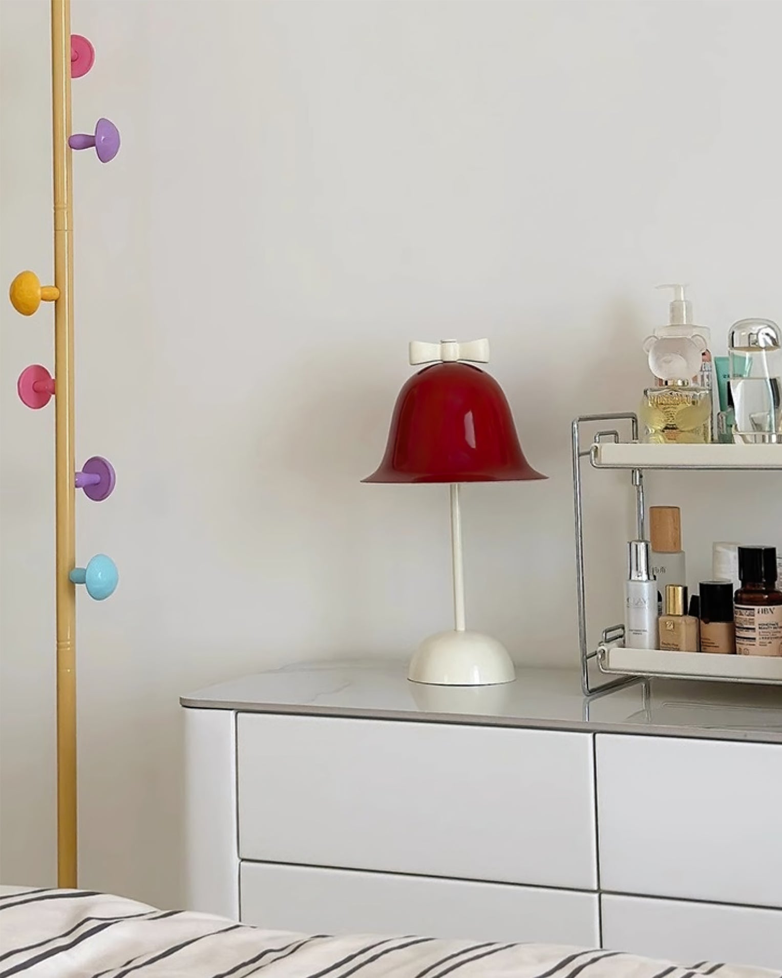 Bow Bell Table Lamp - Lumpaz