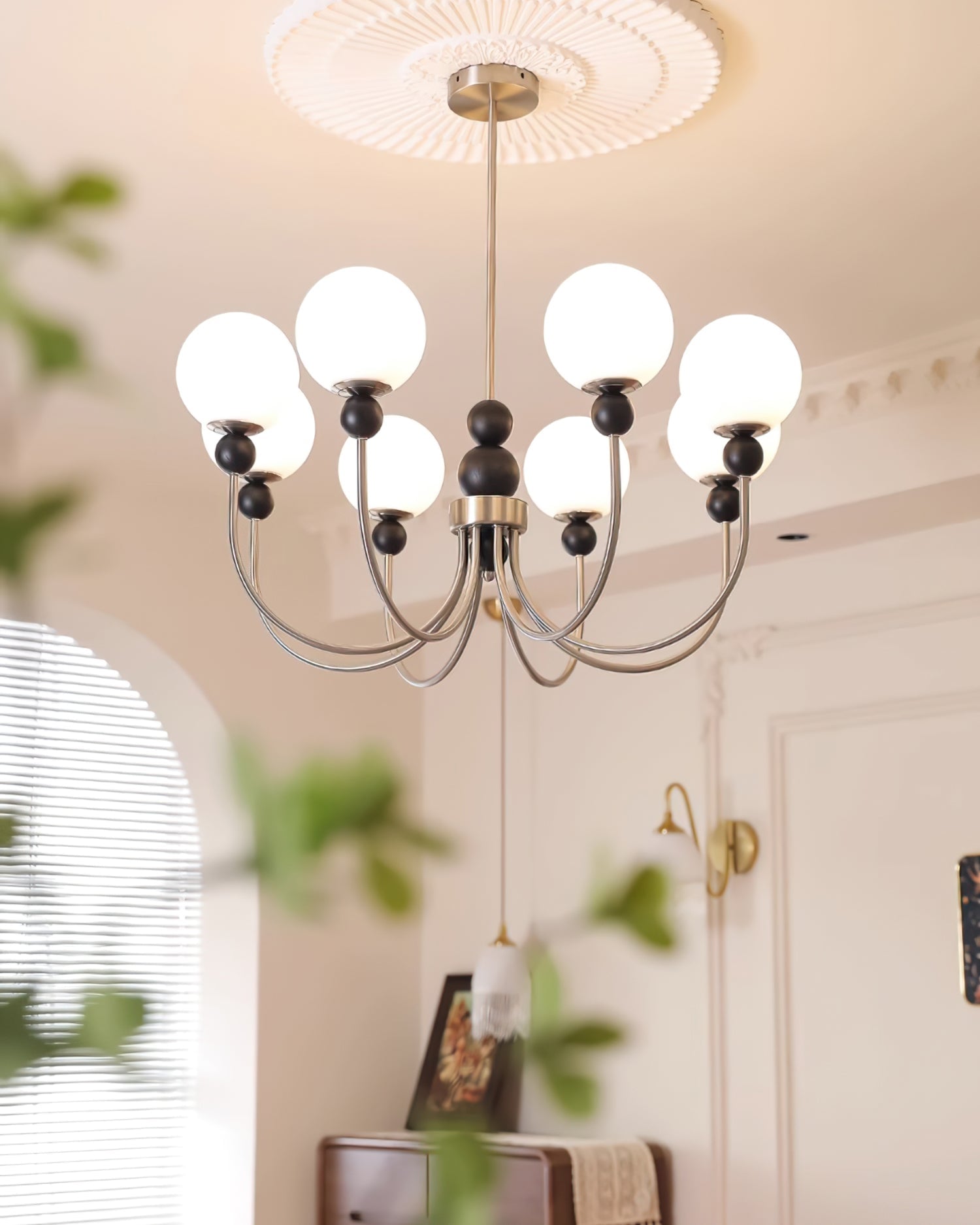 Aeyee Glass Chandelier - Lumpaz