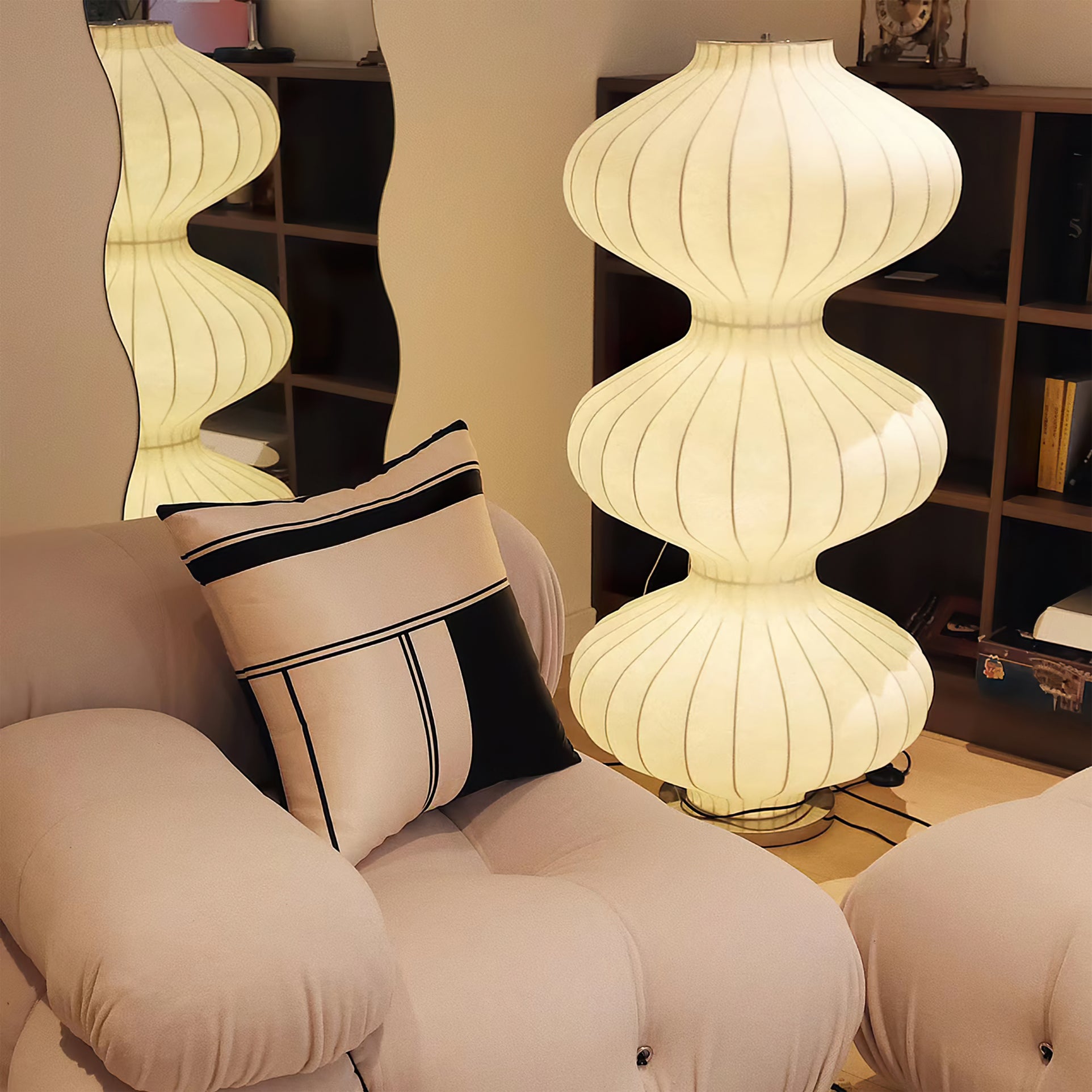 Mudusa Silk Floor Lamp - Lumpaz
