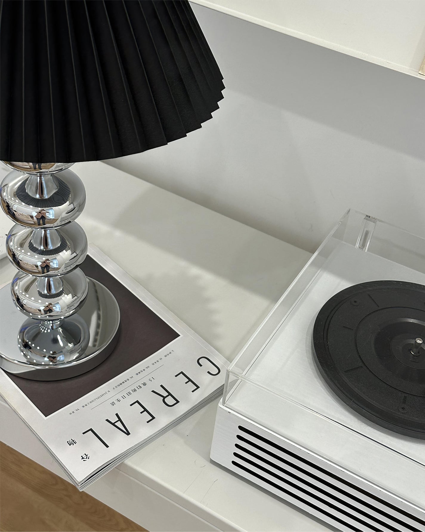 Zuma Table Lamp - Lumpaz