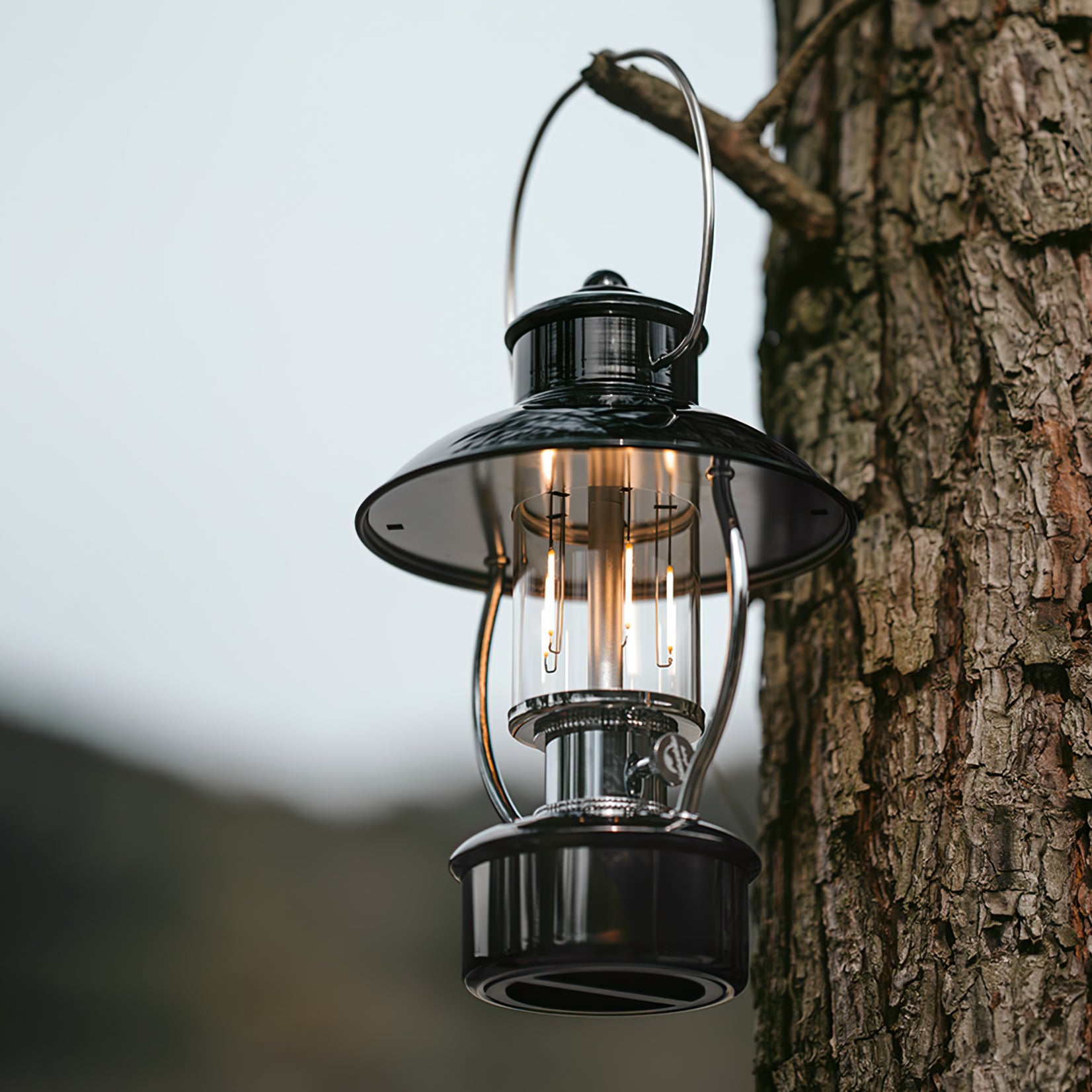 N80 Lantern Outdoor Table Lamp - Lumpaz