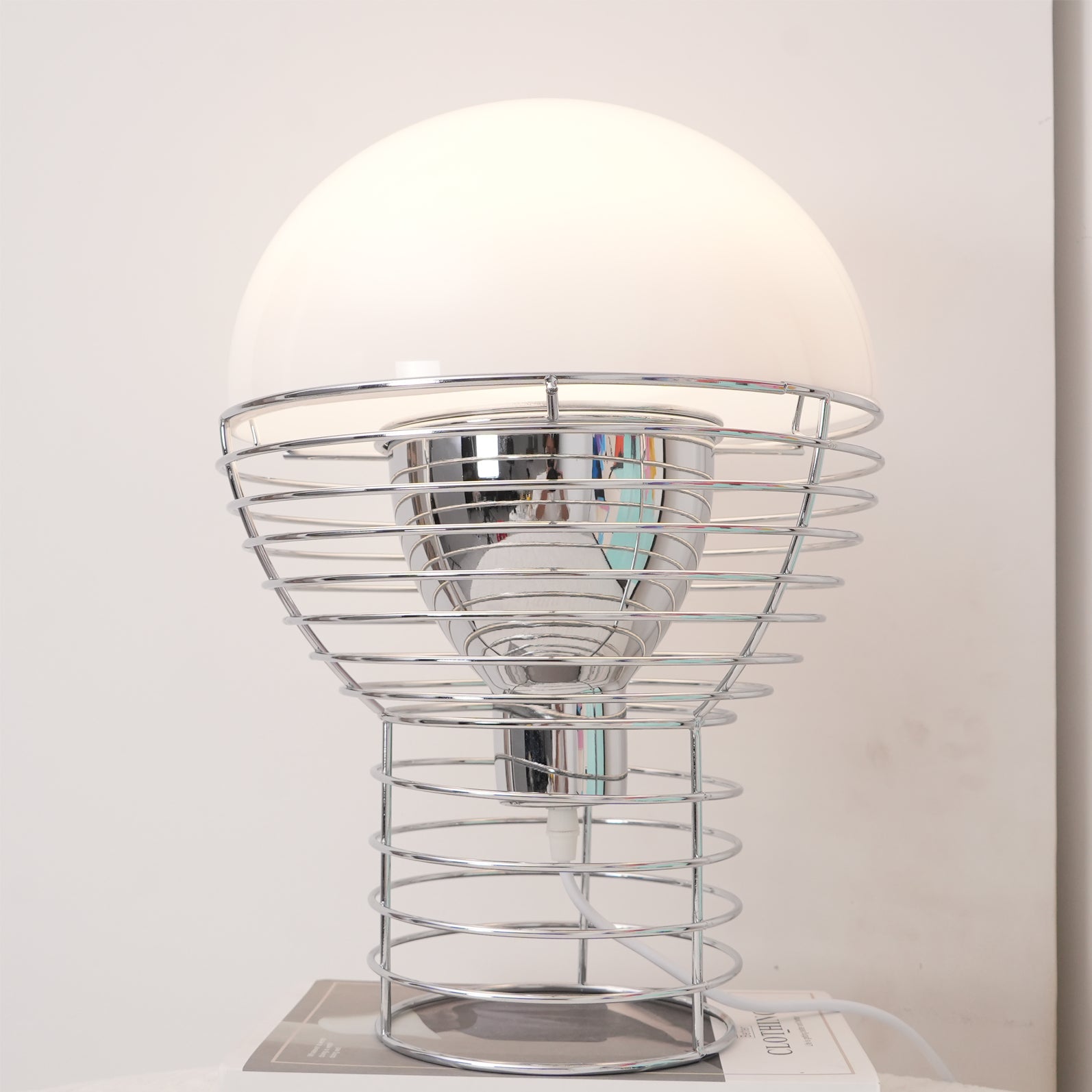 Wire Table Lamp - Lumpaz
