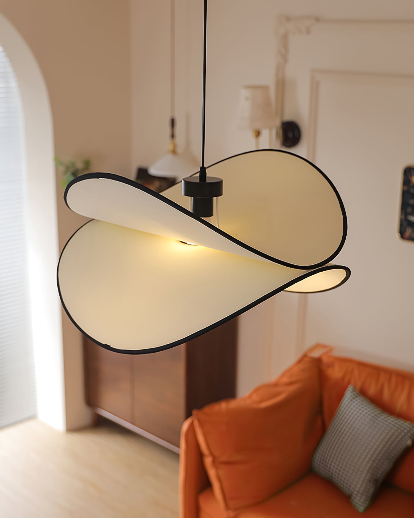 Petalo Pendant Lamp - Lumpaz