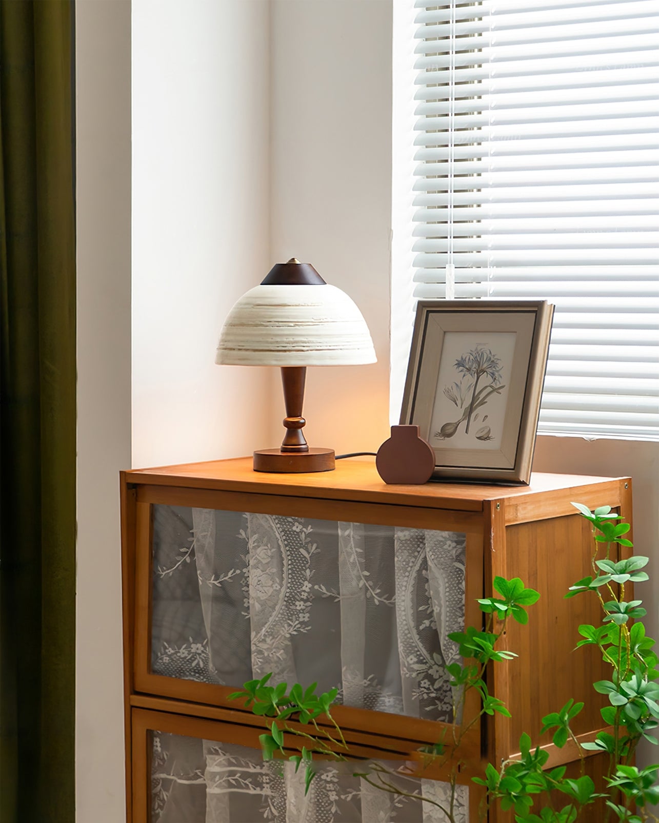 Athena Table Lamp - Lumpaz