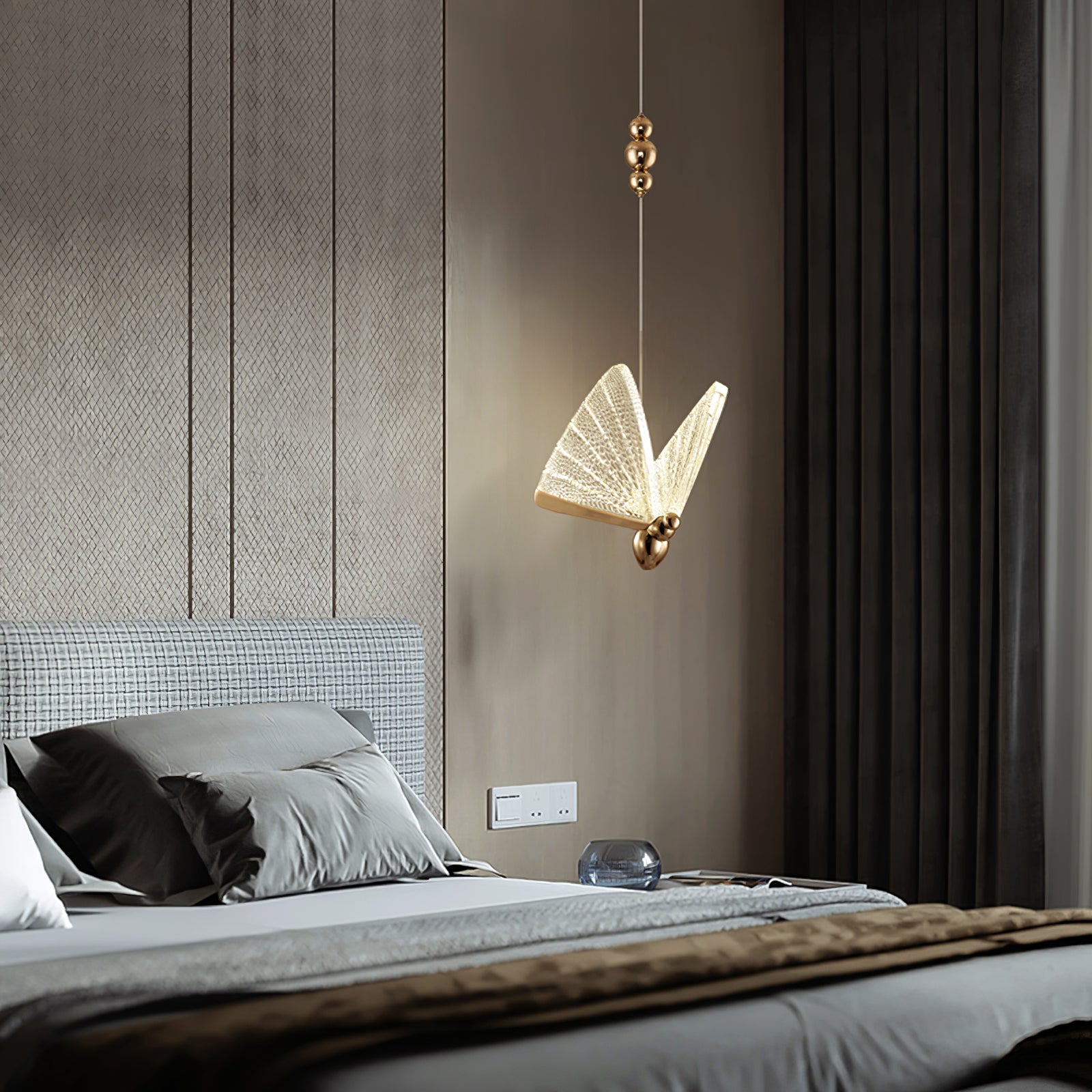Butterfly Pendant Light - Lumpaz