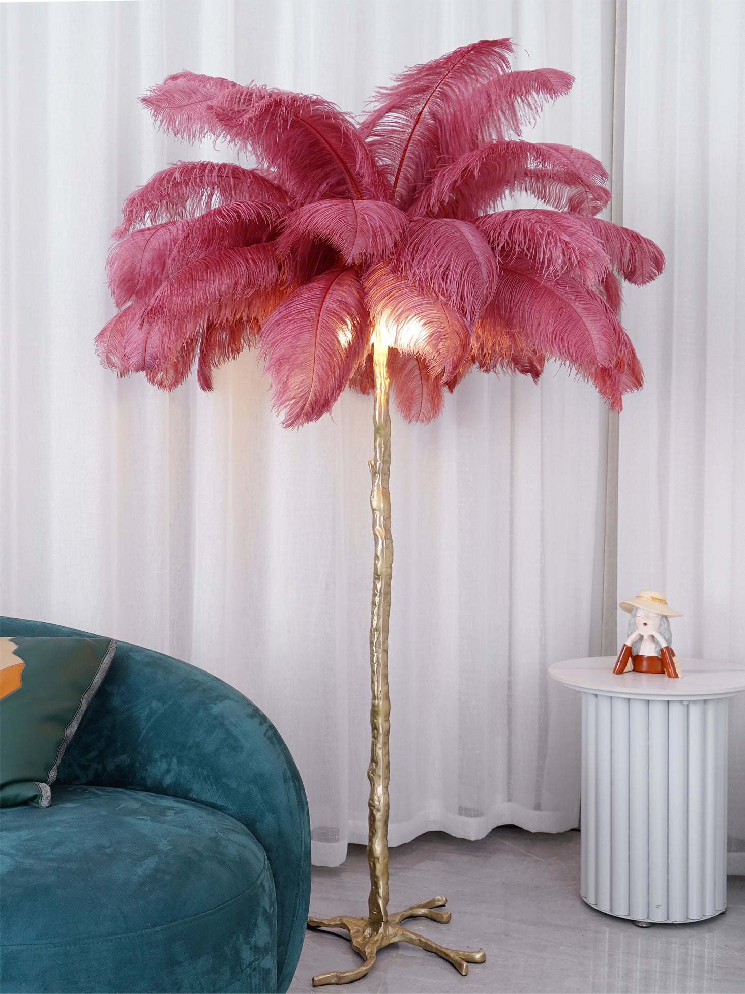 Ostrich Feather Brass Floor Lamp - Lumpaz