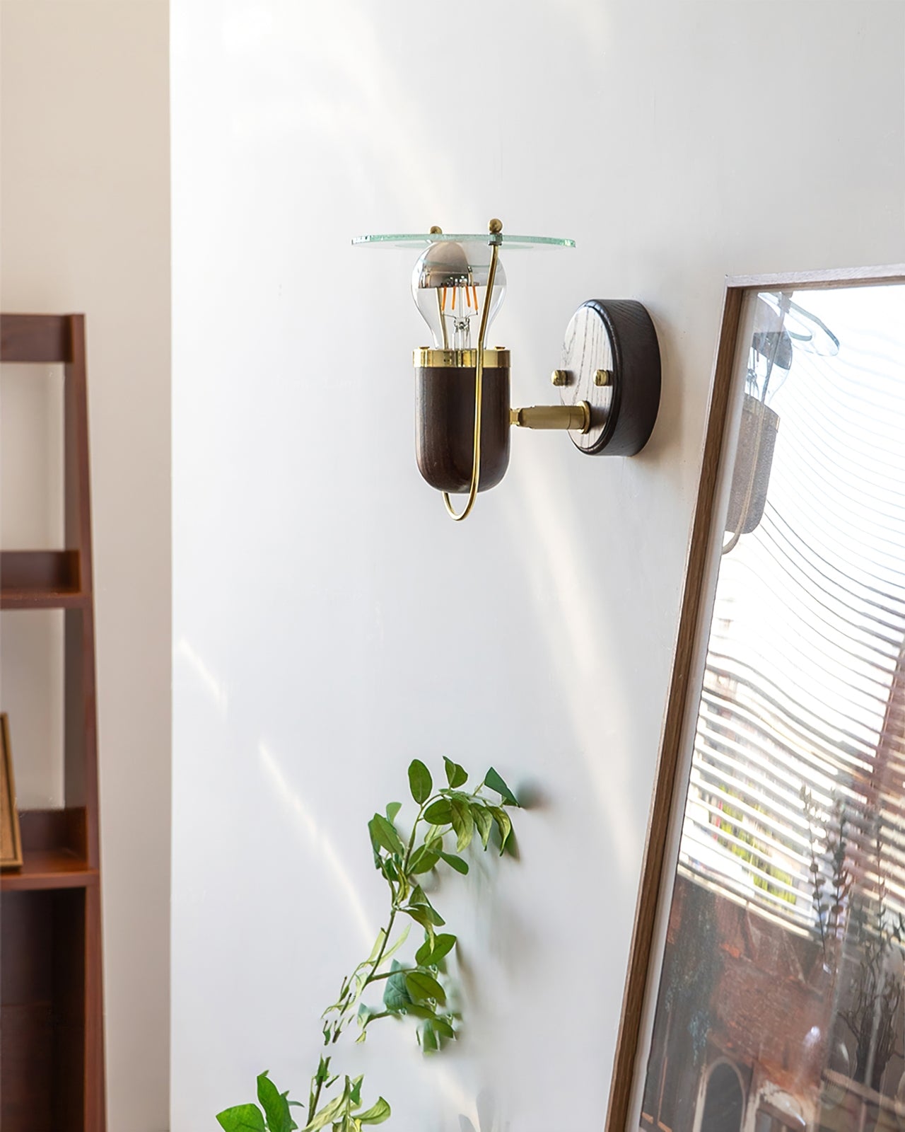 Vaughan Wall Lamp - Lumpaz