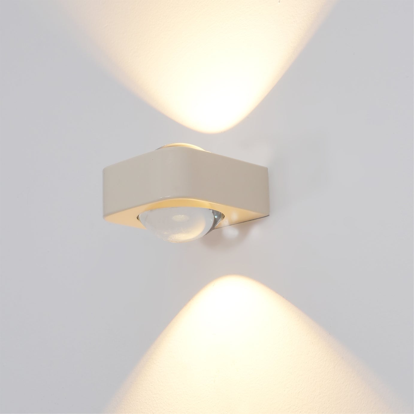Grace Wall Lamp - Lumpaz